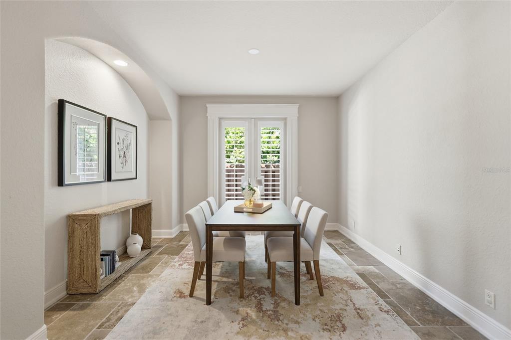 Sarasota, Florida, 34234, United States, 3 Bedrooms Bedrooms, ,3 BathroomsBathrooms,Residential,For Sale,1989538