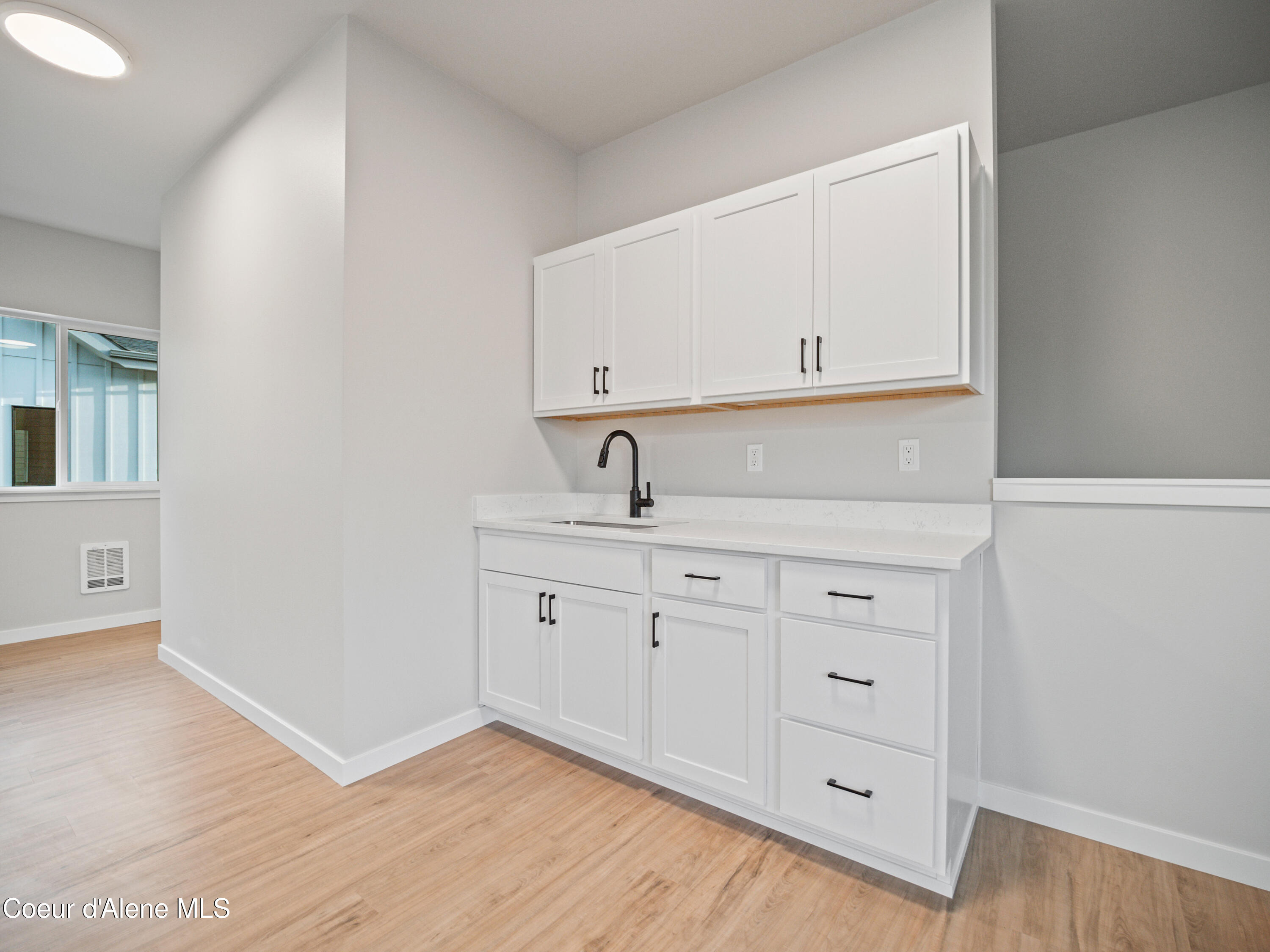 Post Falls, Idaho, 83854, United States, 4 Bedrooms Bedrooms, ,3 BathroomsBathrooms,Residential,For Sale,1911727
