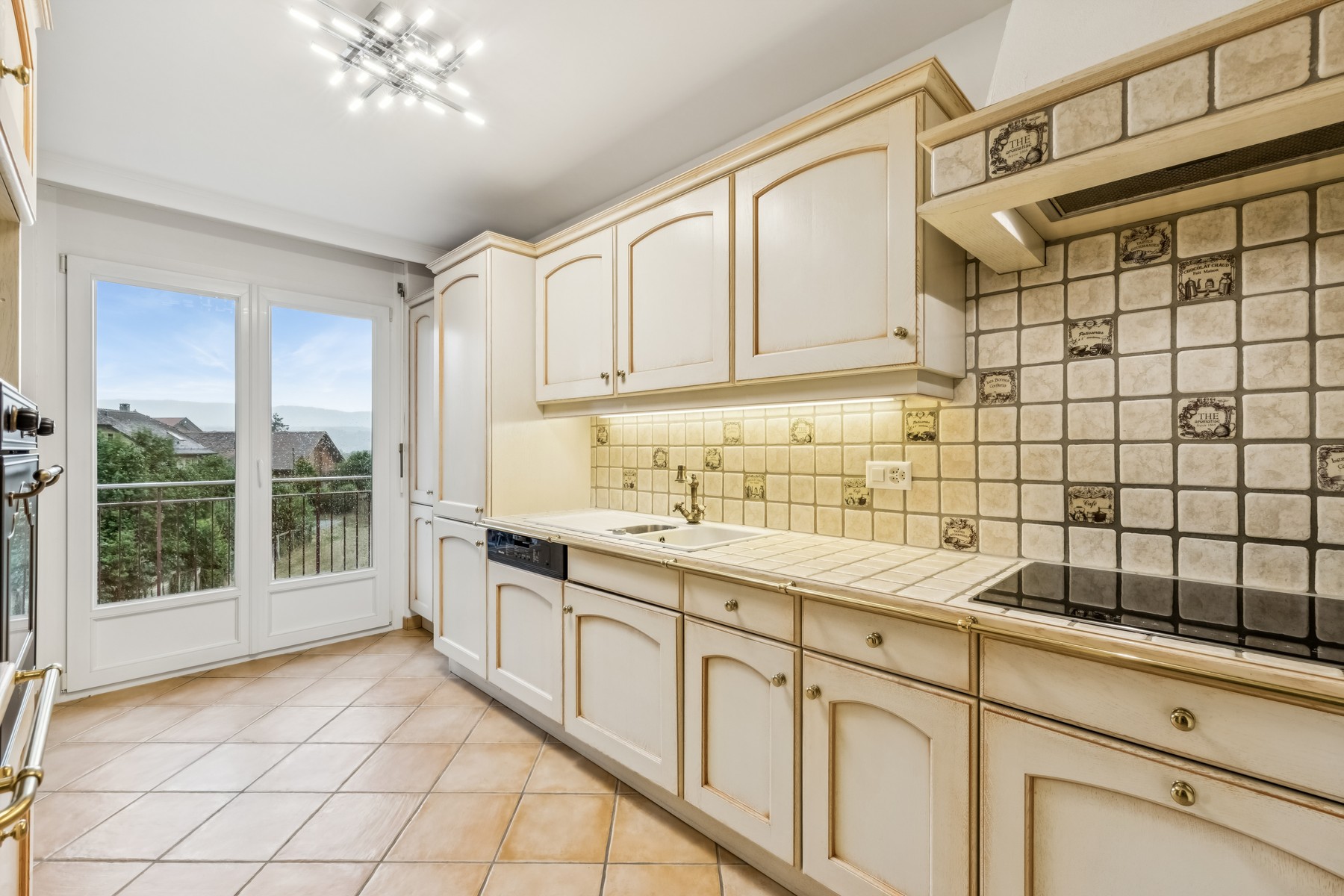  A charming 5.5-room duplex with a spacious separate area - 物件實景