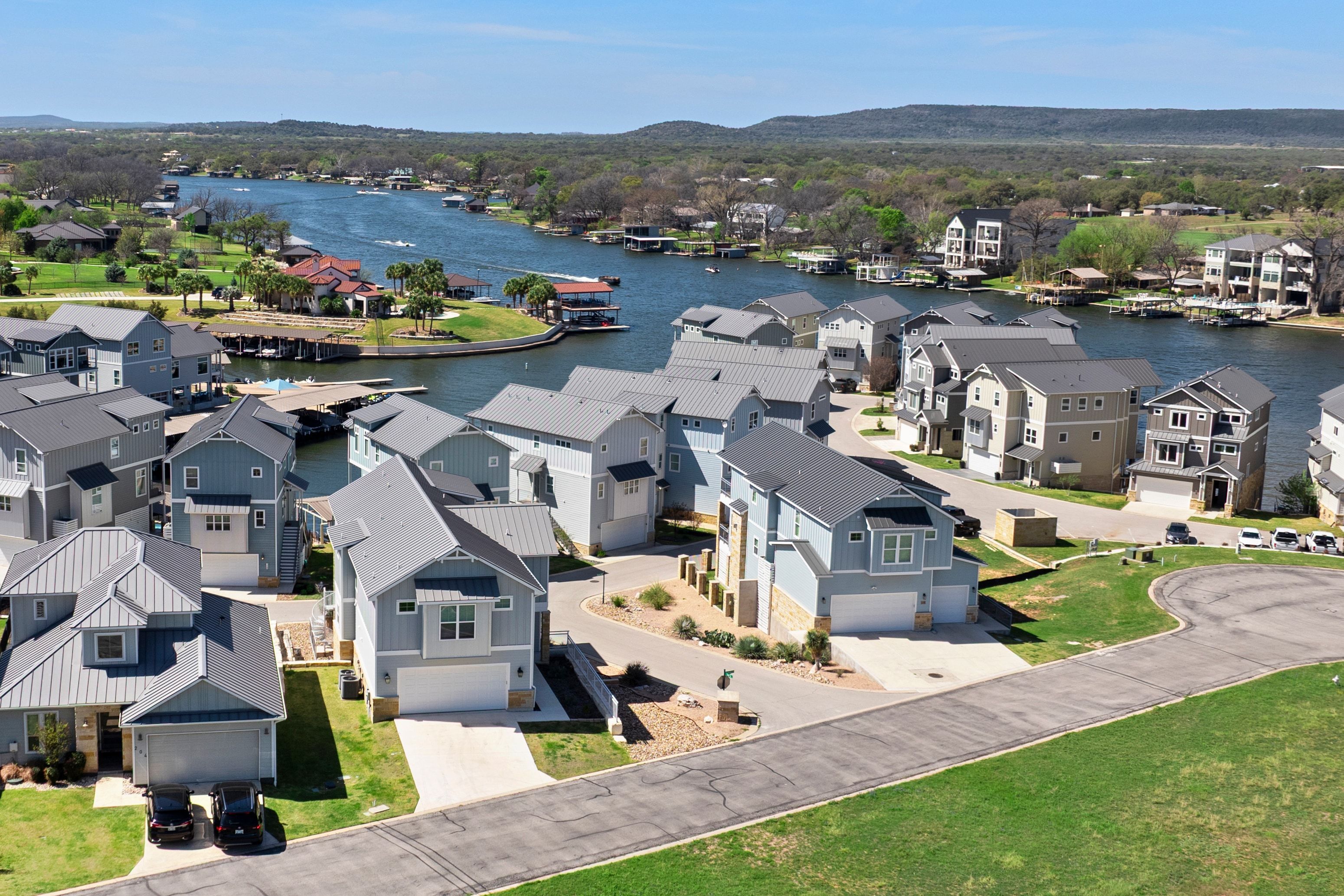  Indulge in the Art of Lake Living - 物件實景