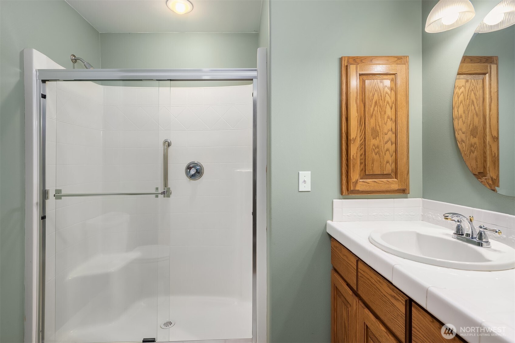 Lake Stevens, Washington, 98258, United States, 4 Bedrooms Bedrooms, ,2 BathroomsBathrooms,Residential,For Sale,1901328