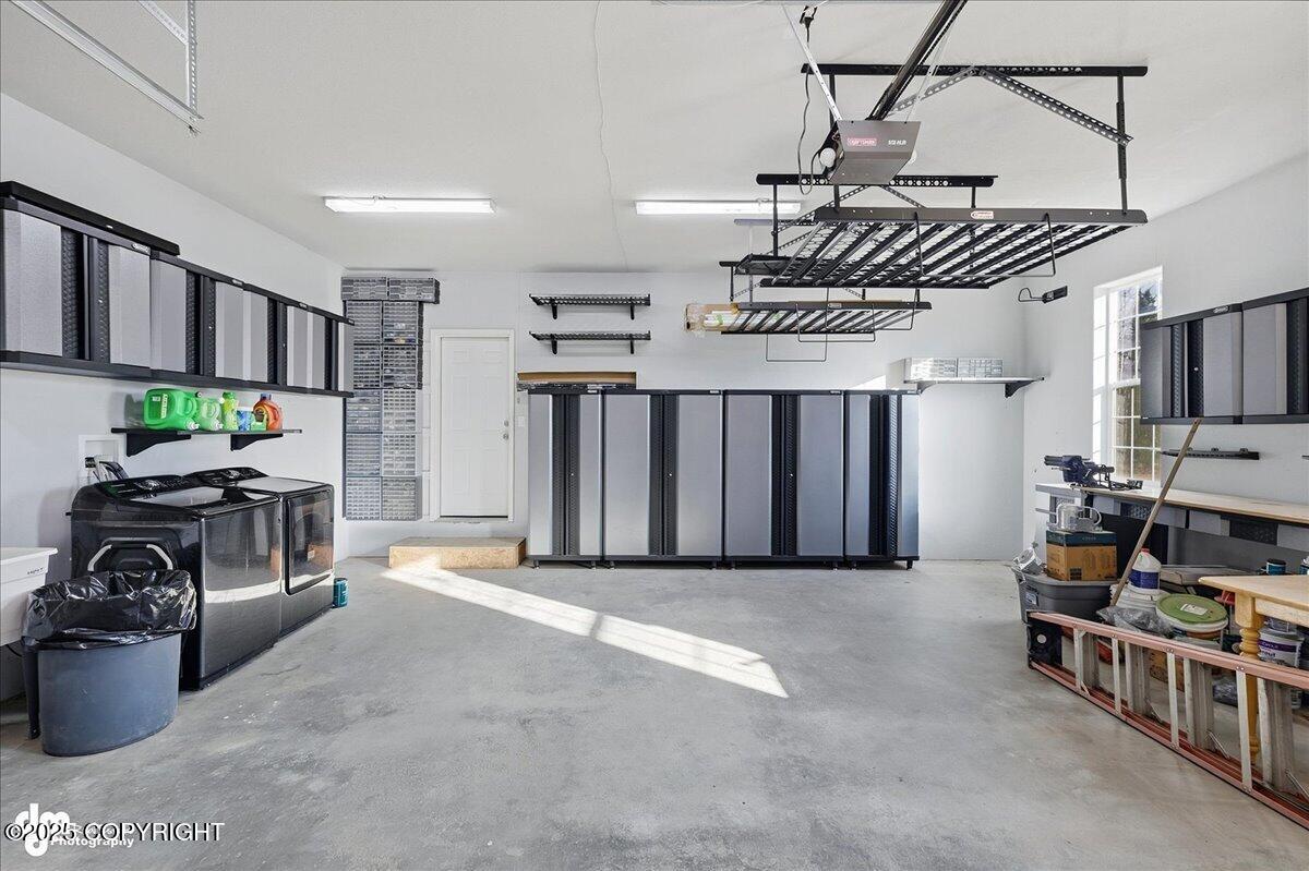 Sterling, Alaska, 99672, United States, 4 Bedrooms Bedrooms, ,3 BathroomsBathrooms,Residential,For Sale,1974036