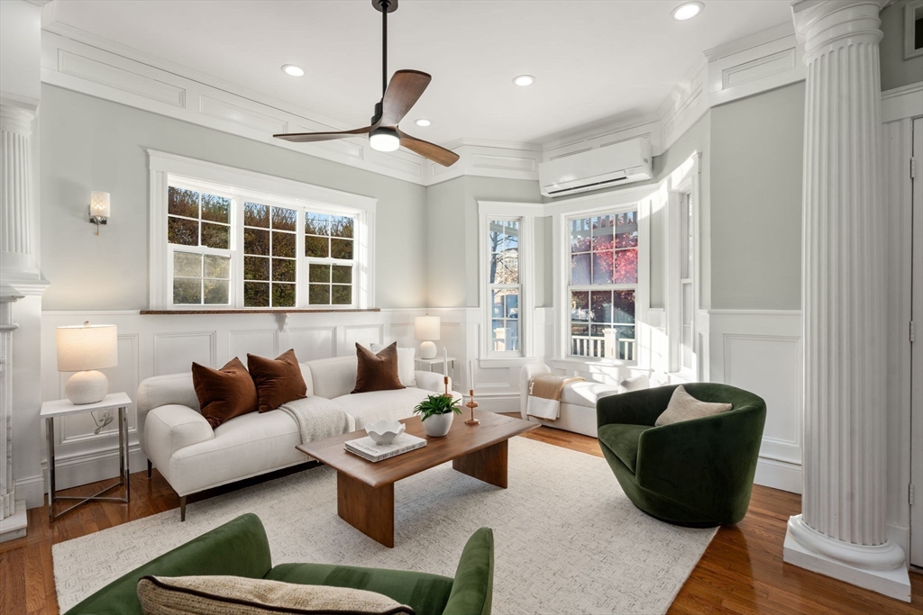 Newton, Massachusetts, 02460, United States, 4 Bedrooms Bedrooms, ,5 BathroomsBathrooms,Residential,For Sale,1992960