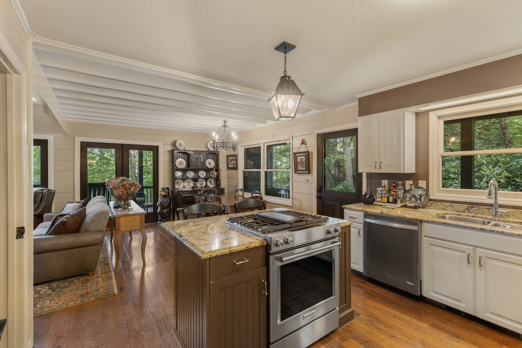  180 Wyanoak - 物件實景