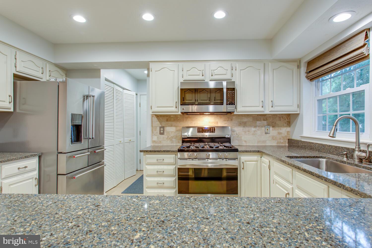 Waldorf, Maryland, 20603, United States, 4 Bedrooms Bedrooms, ,3 BathroomsBathrooms,Residential,For Sale,1942572