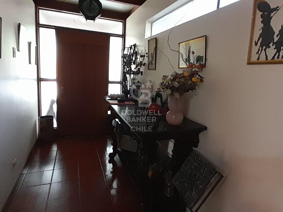 Vitacura, Chile, 5 Bedrooms Bedrooms, ,4 BathroomsBathrooms,Residential,For Sale,1961316