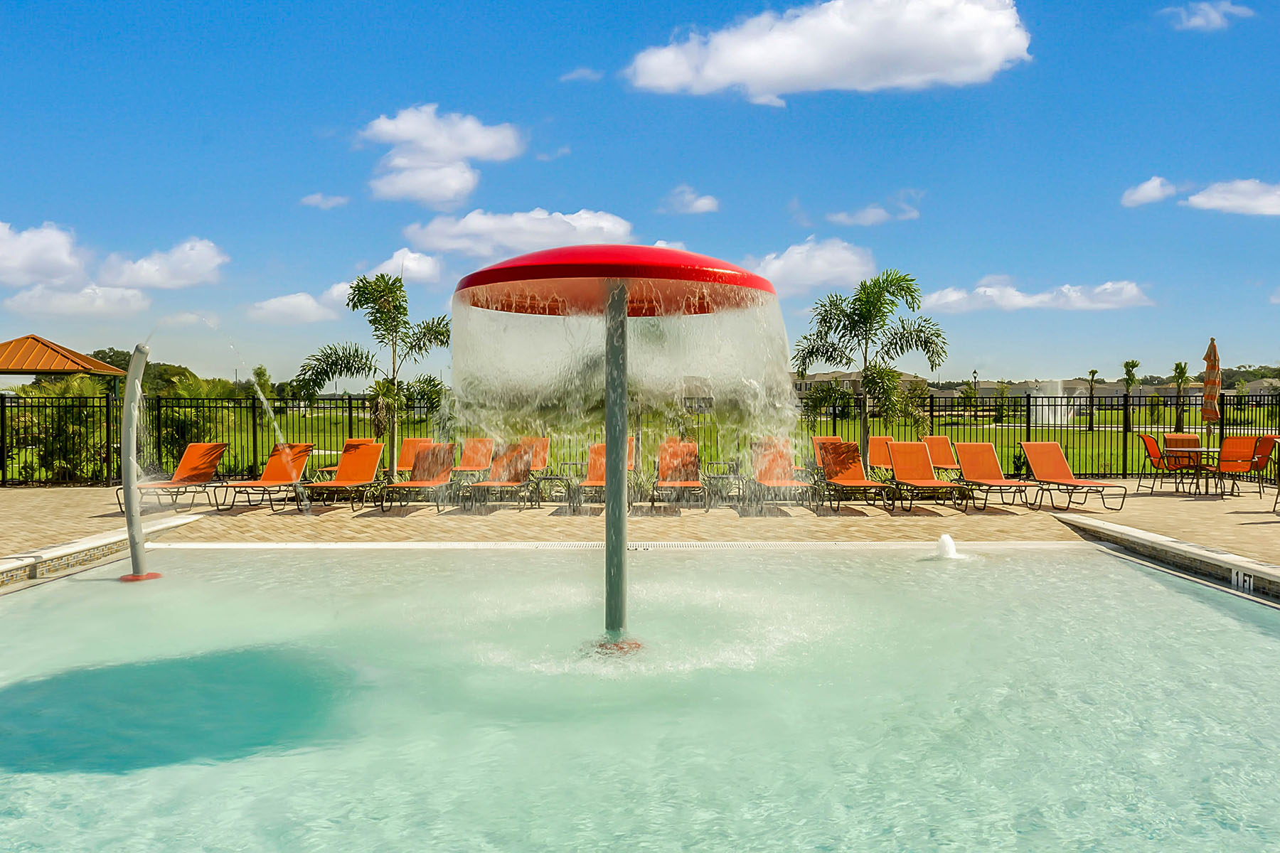  DAVENPORT - 物件實景