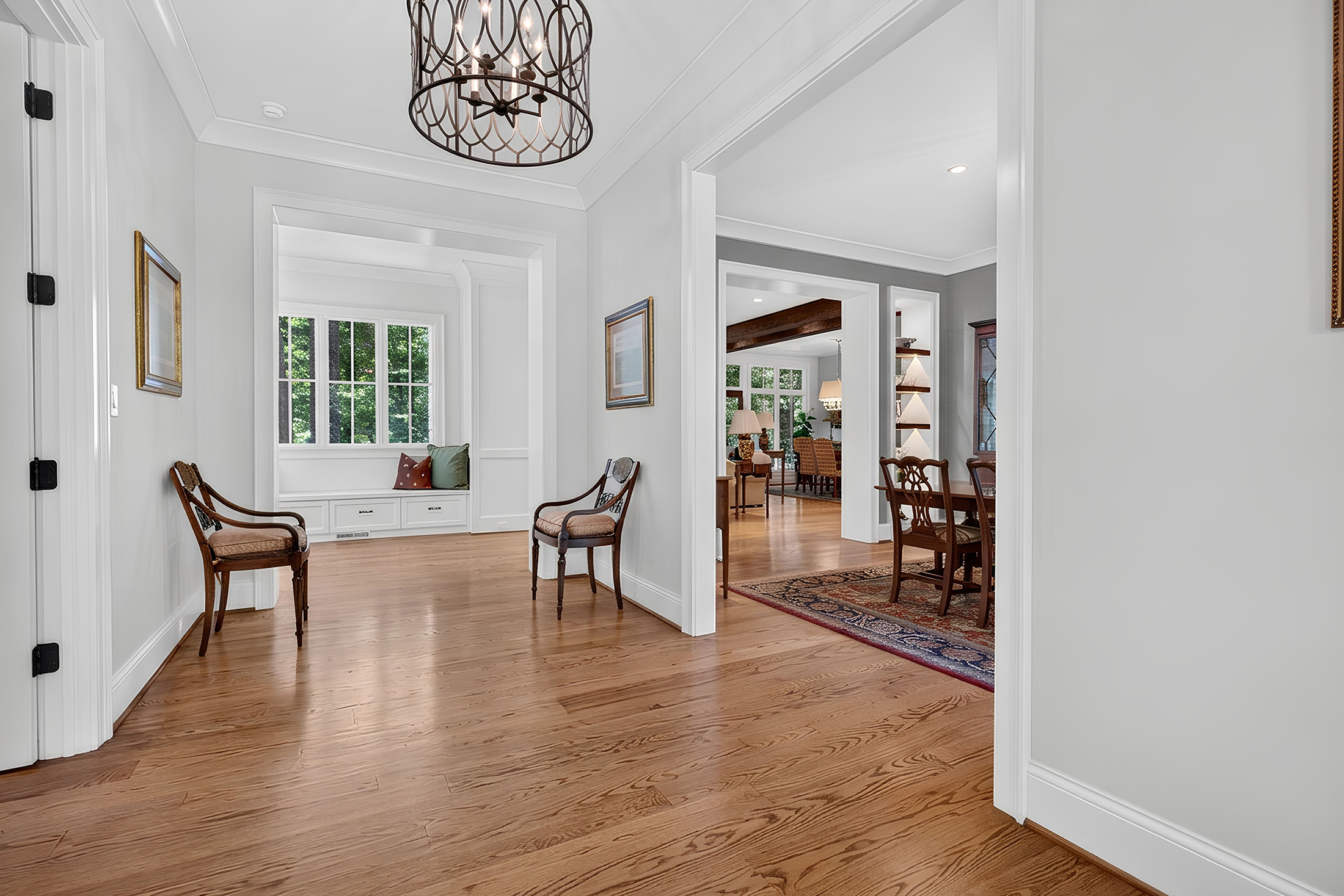  Exceptional Custom Residence Nestled on Private Wooded Lot in Chastain Park - 物件實景