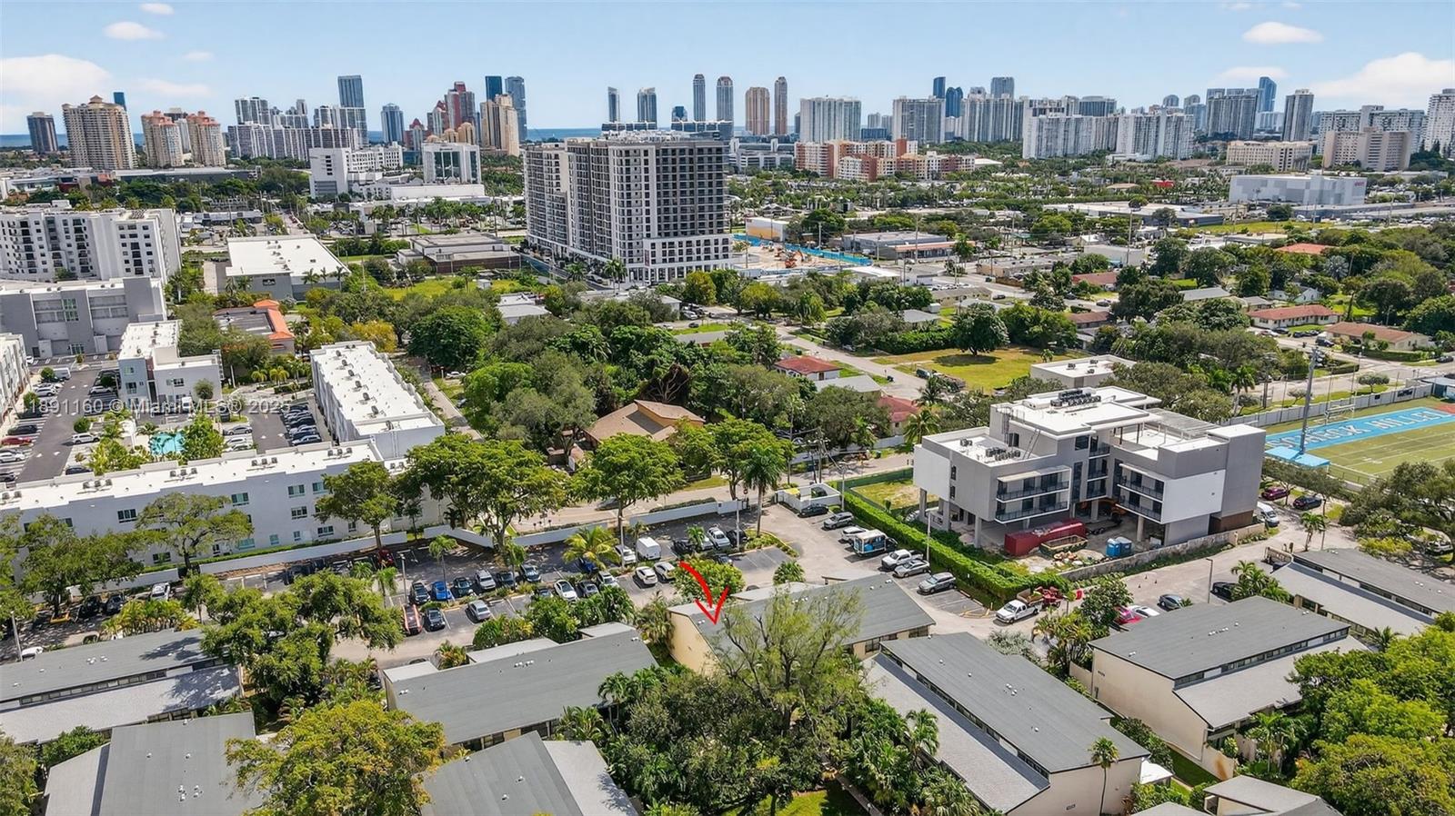 Miami, Florida, 33180, United States, 3 Bedrooms Bedrooms, ,3 BathroomsBathrooms,Residential,For Sale,1961045