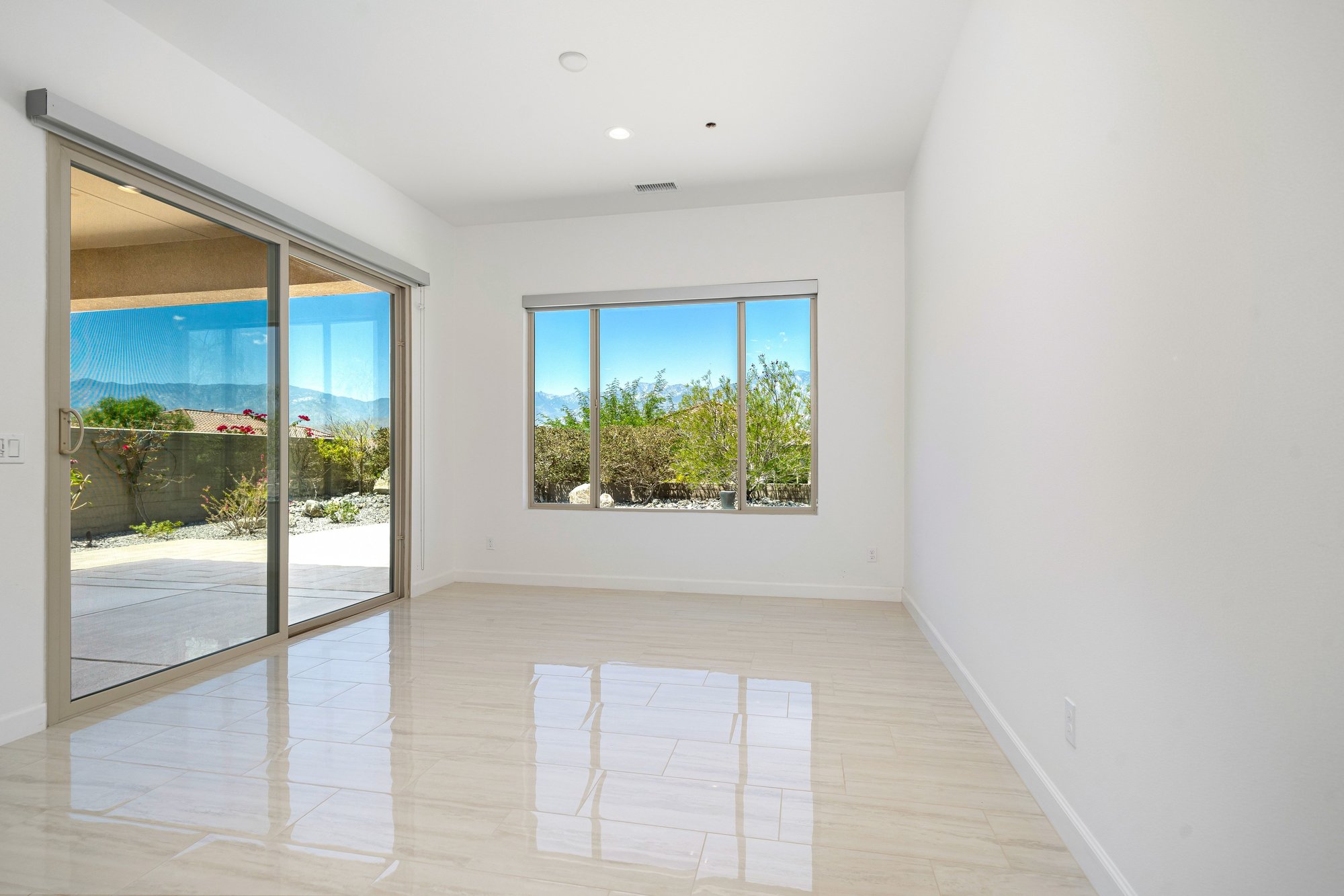  Panoramic Mountain Views on Elevated Premium Lot - 物件實景