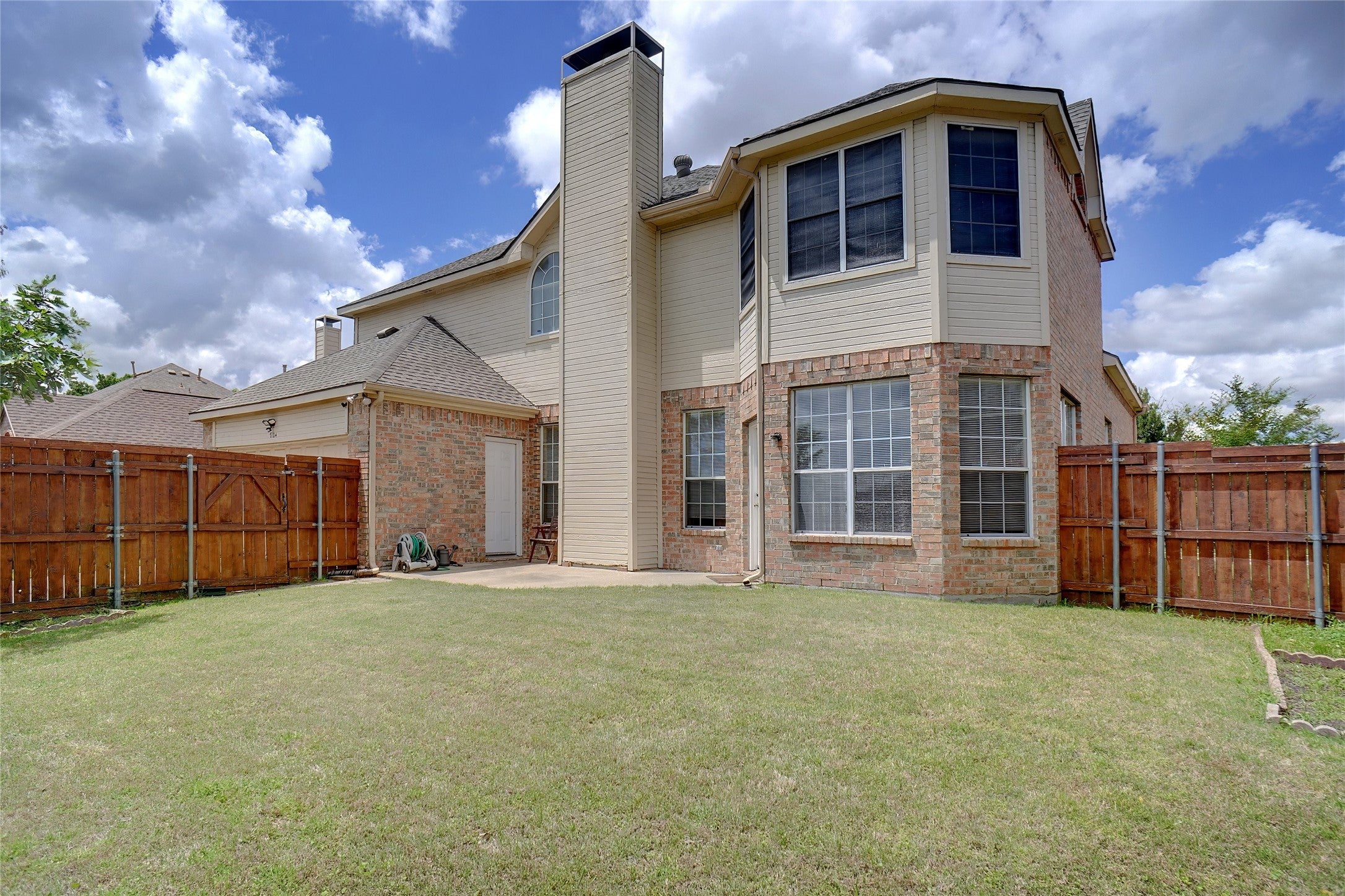 Plano, Texas, 75024, United States, 4 Bedrooms Bedrooms, ,3 BathroomsBathrooms,Residential,For Sale,1981856