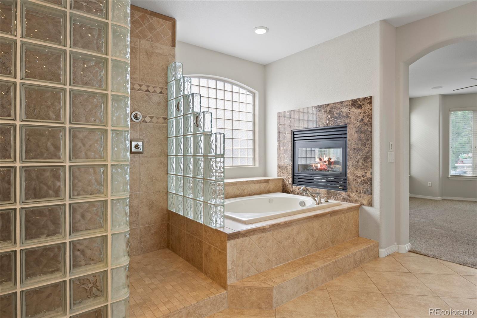 Castle Pines, Colorado, 80108, United States, 5 Bedrooms Bedrooms, ,4 BathroomsBathrooms,Residential,For Sale,2002261