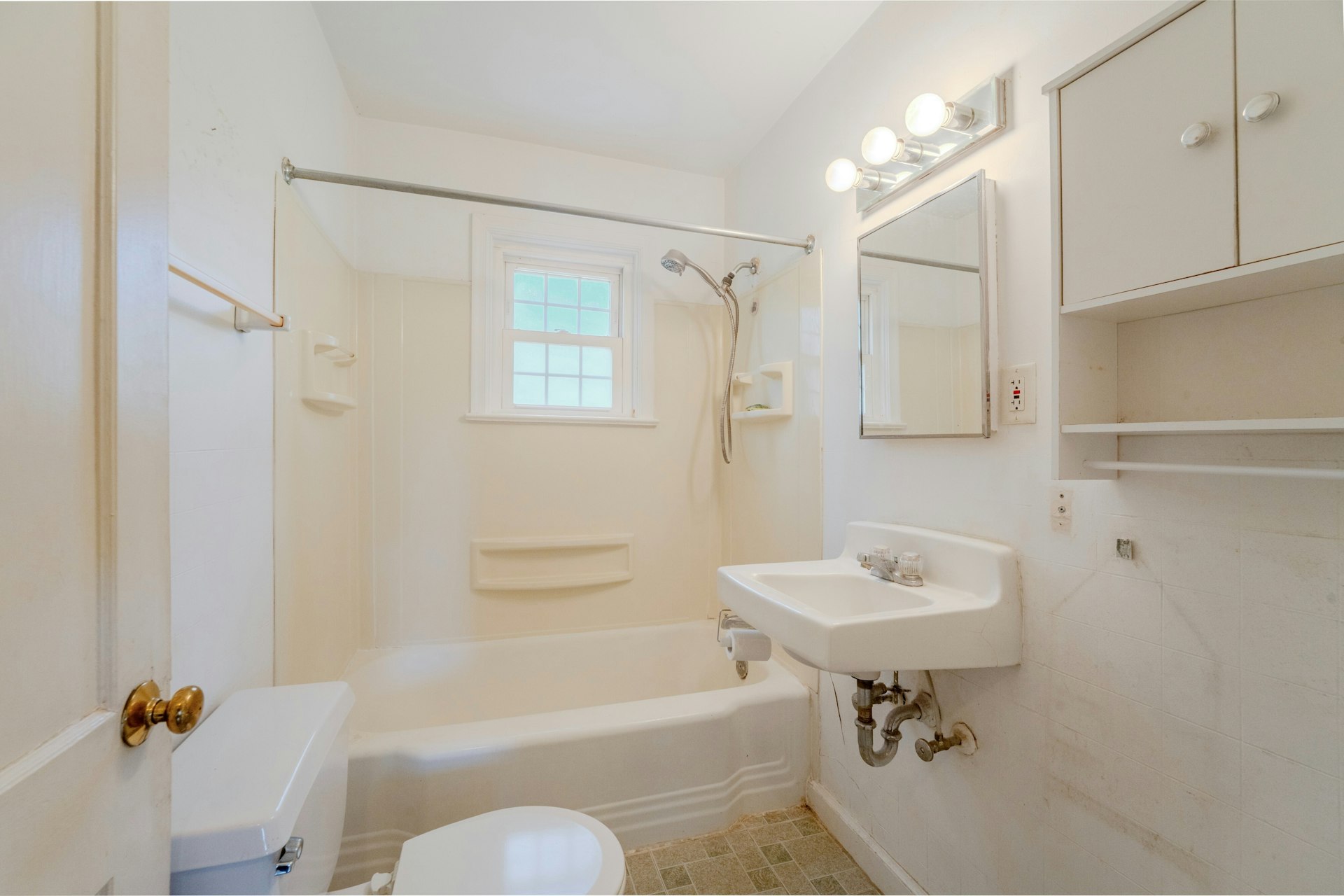  35339 Appalachian Trail Road, Round Hill, VA 20141 - 物件實景