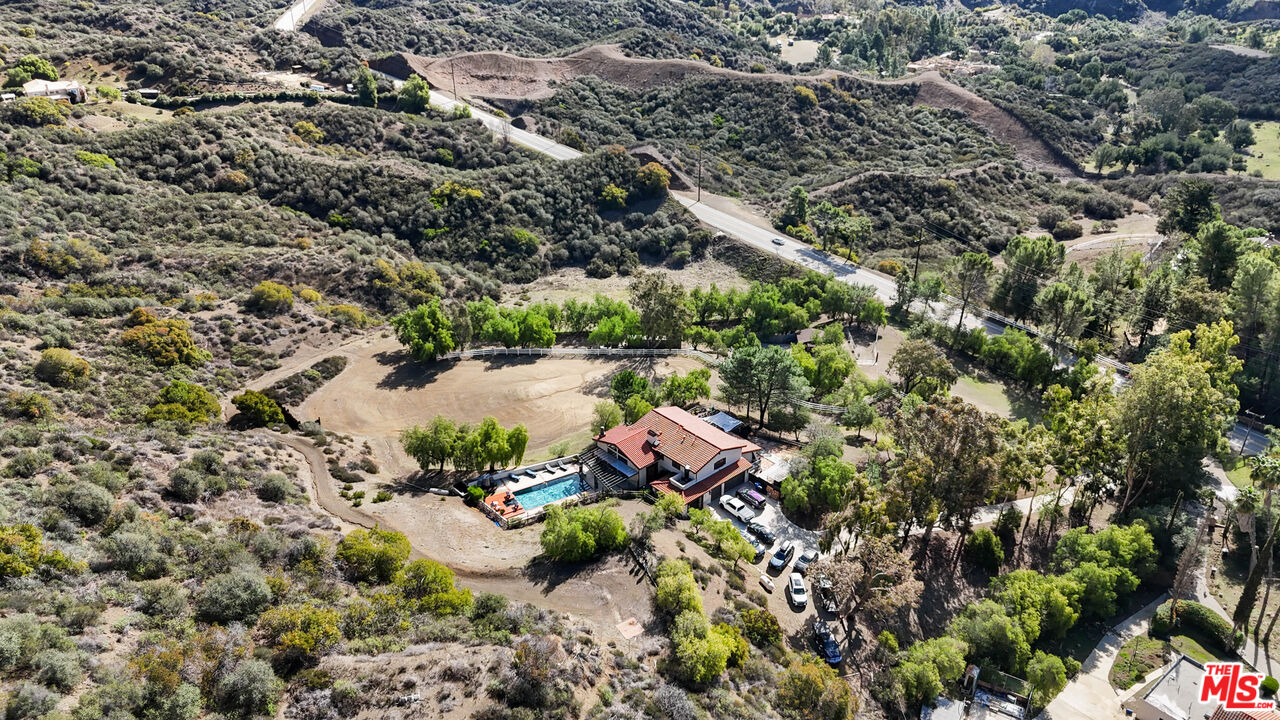 Calabasas, California, 91302, United States, 4 Bedrooms Bedrooms, ,3 BathroomsBathrooms,Residential,For Sale,1708601