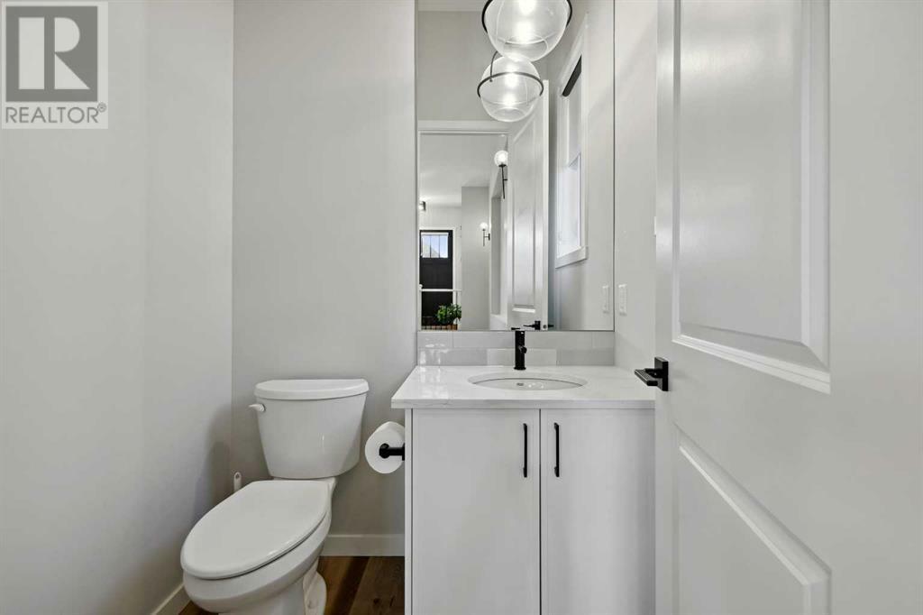 CALGARY, Alberta, T3M 2Z6, CA, 3 Bedrooms Bedrooms, ,2 BathroomsBathrooms,Residential,For Sale,1867473