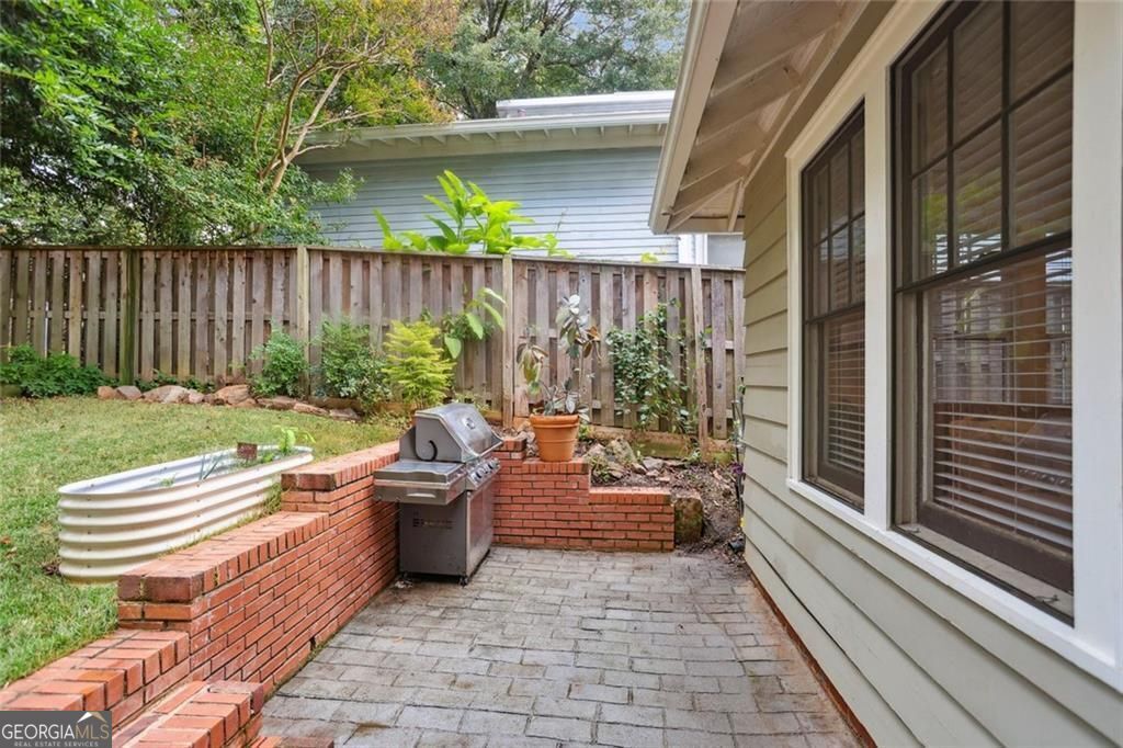 Atlanta, Georgia, 30306, United States, 3 Bedrooms Bedrooms, ,2 BathroomsBathrooms,Residential,For Sale,1959900