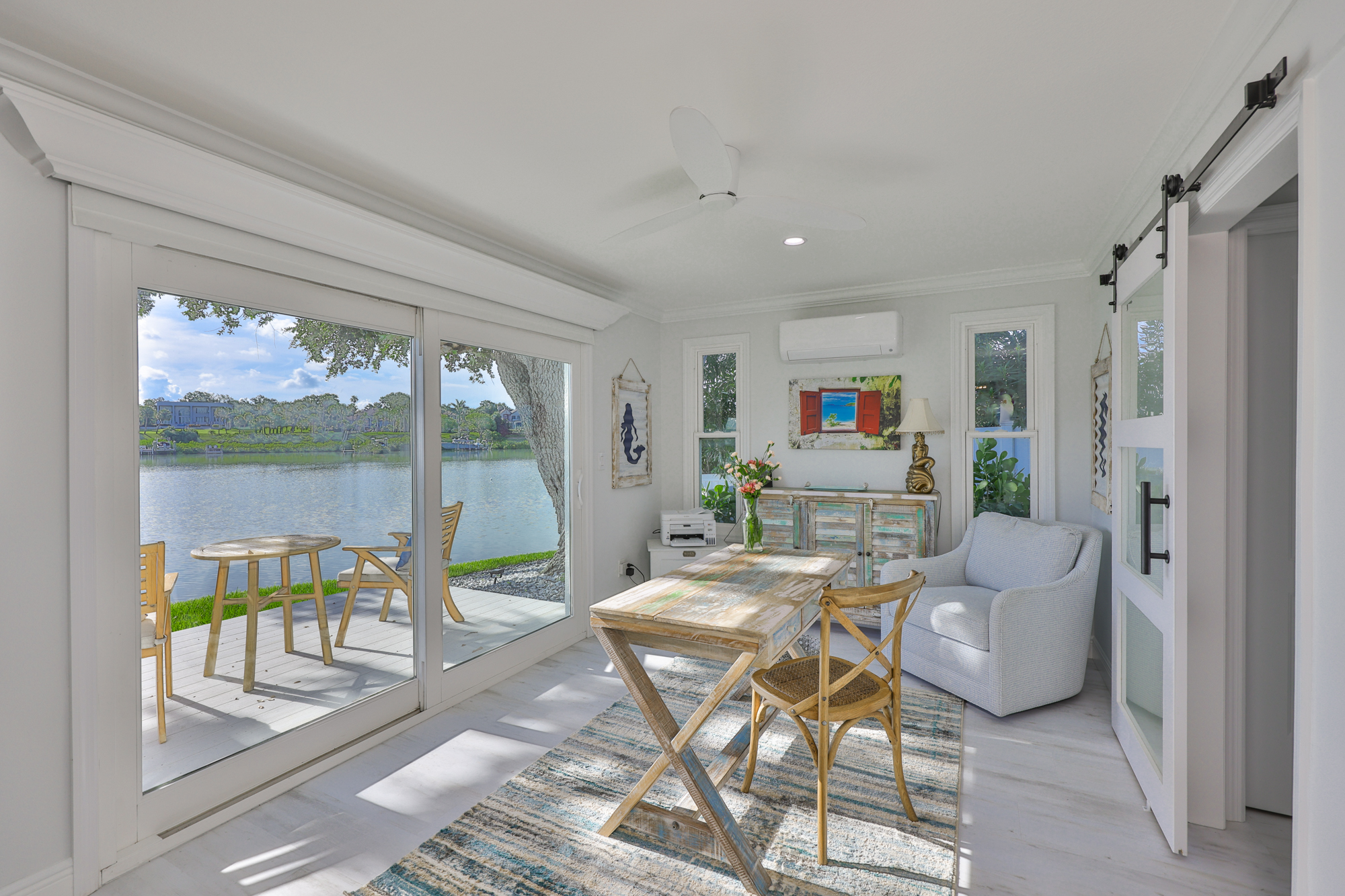 Largo, Florida, 33770, United States, 3 Bedrooms Bedrooms, ,4 BathroomsBathrooms,Residential,For Sale,1982146