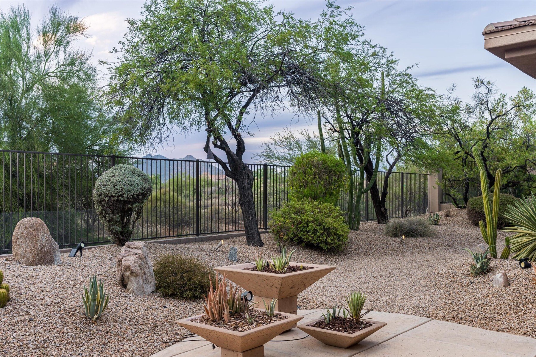  7386 E Brisa Drive  Scottsdale, AZ - 物件實景