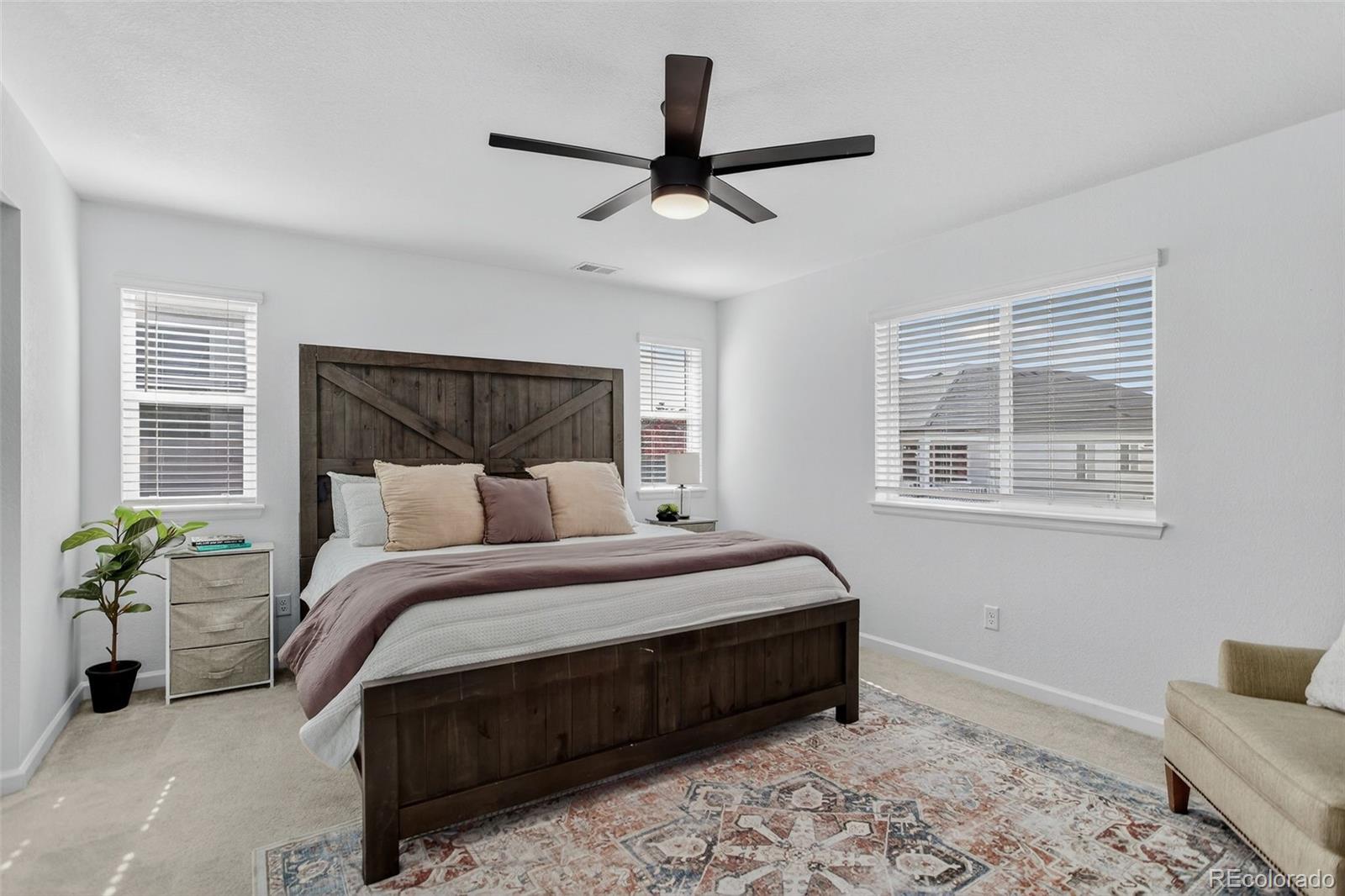 Castle Rock, Colorado, 80104, United States, 3 Bedrooms Bedrooms, ,2 BathroomsBathrooms,Residential,For Sale,1967525