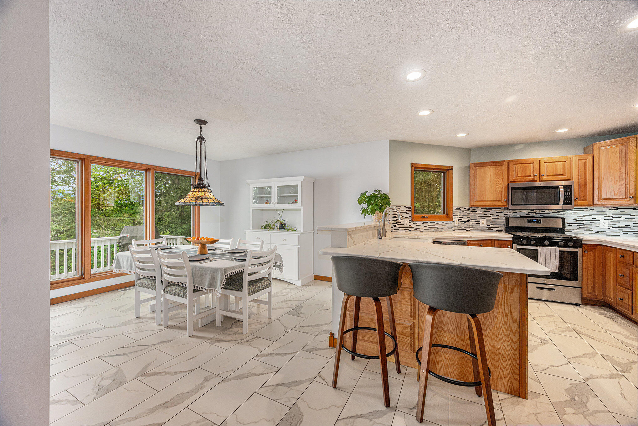 Allegan, Michigan, 49010, United States, 4 Bedrooms Bedrooms, ,3 BathroomsBathrooms,Residential,For Sale,1906276