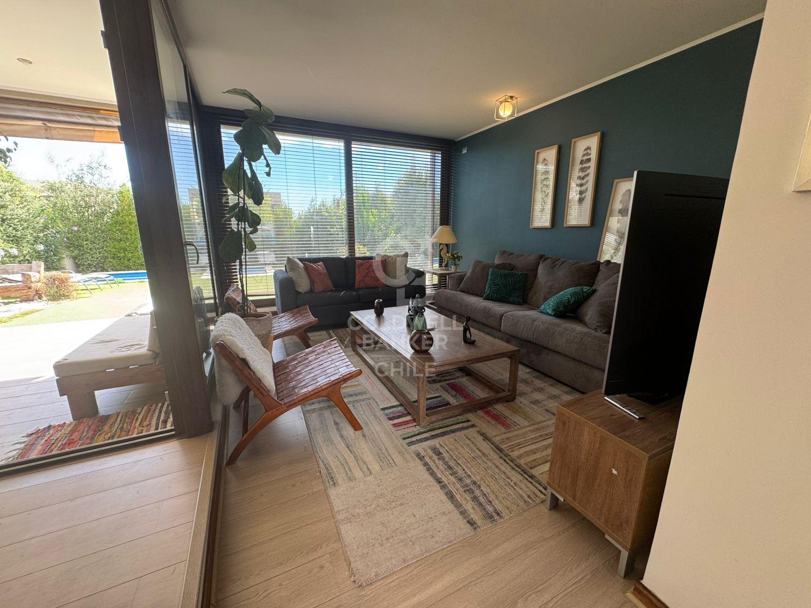 Colina, Chile, 4 Bedrooms Bedrooms, ,3 BathroomsBathrooms,Residential,For Sale,1690669