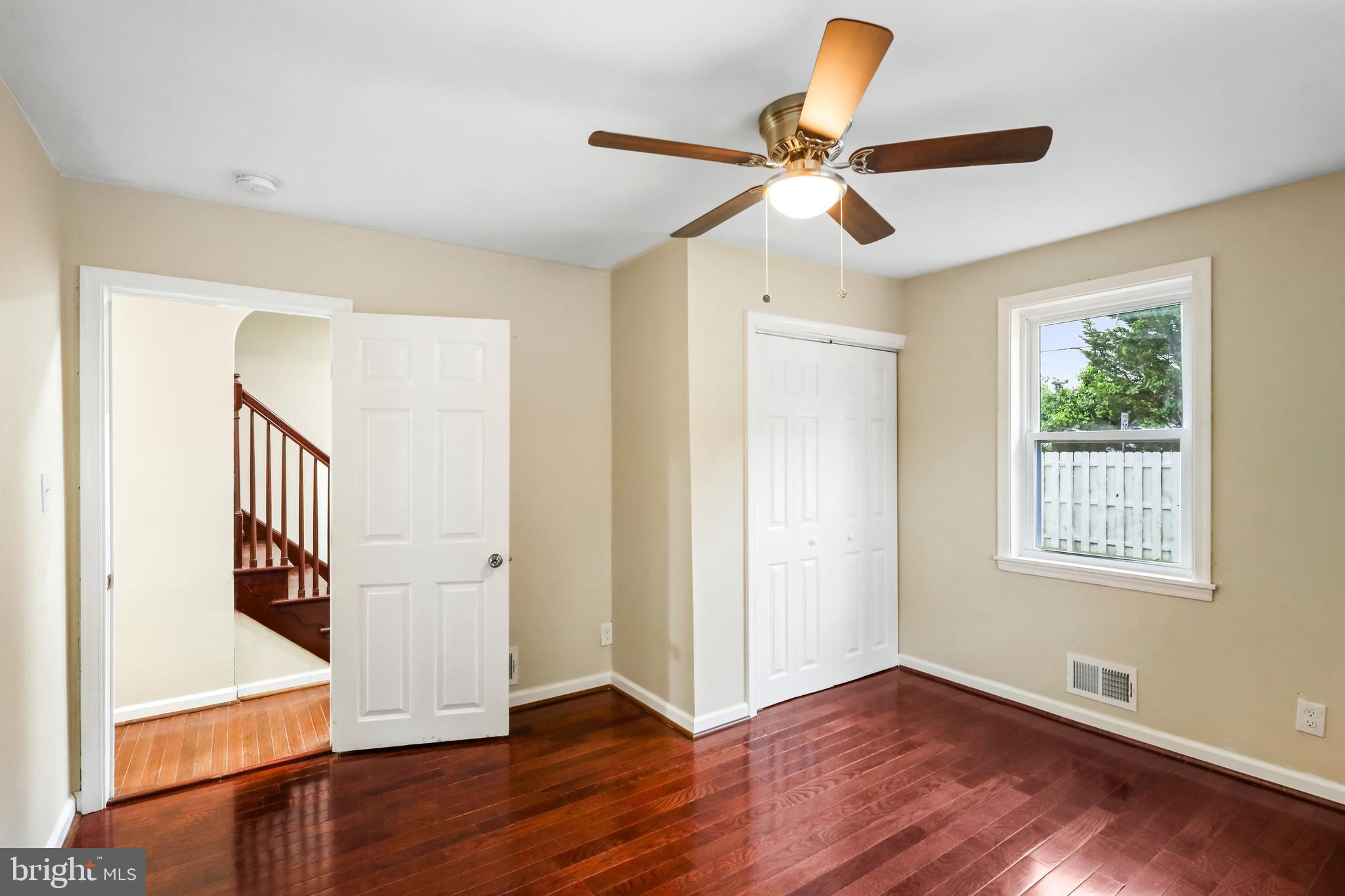 Glen Burnie, Maryland, 21061, United States, 4 Bedrooms Bedrooms, ,4 BathroomsBathrooms,Residential,For Sale,1900574