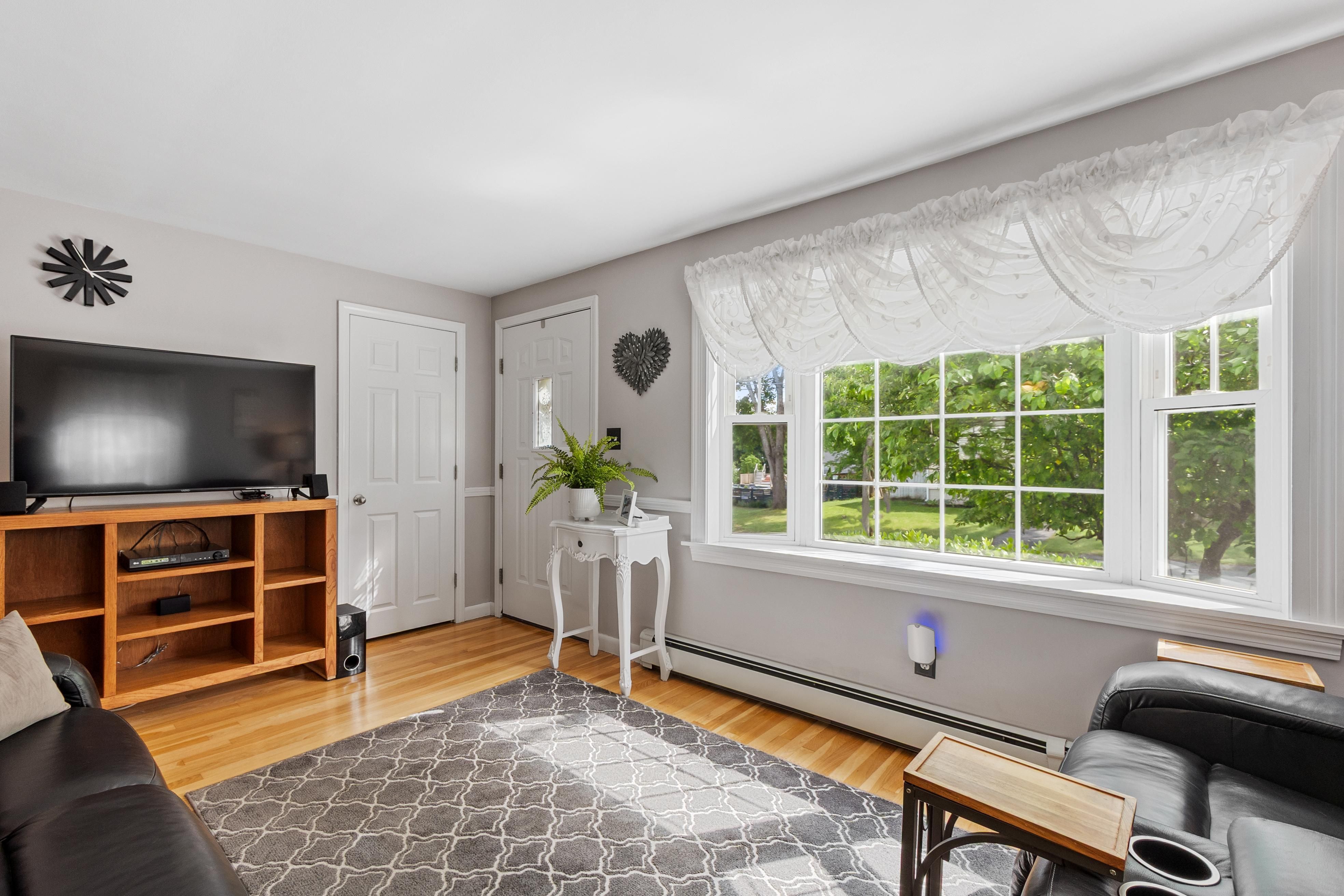 27 Sunset Road, Dracut, MA 01826 - 物件實景
