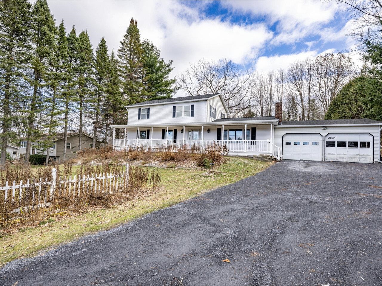 Williston, Vermont, 05495, United States, 3 Bedrooms Bedrooms, ,2 BathroomsBathrooms,Residential,For Sale,2001004