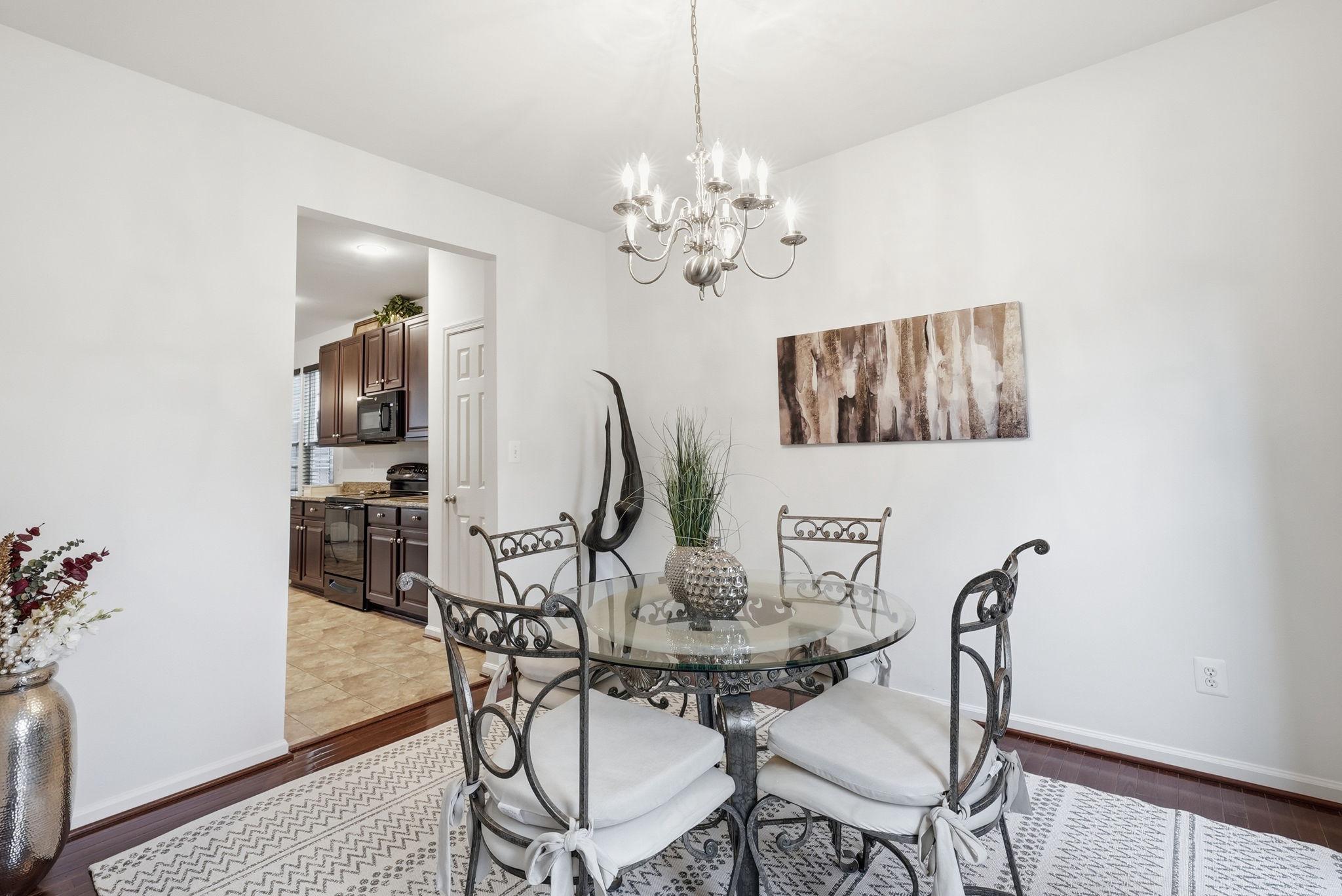 Woodbridge, Virginia, 22191, United States, 3 Bedrooms Bedrooms, ,3 BathroomsBathrooms,Residential,For Sale,2049196