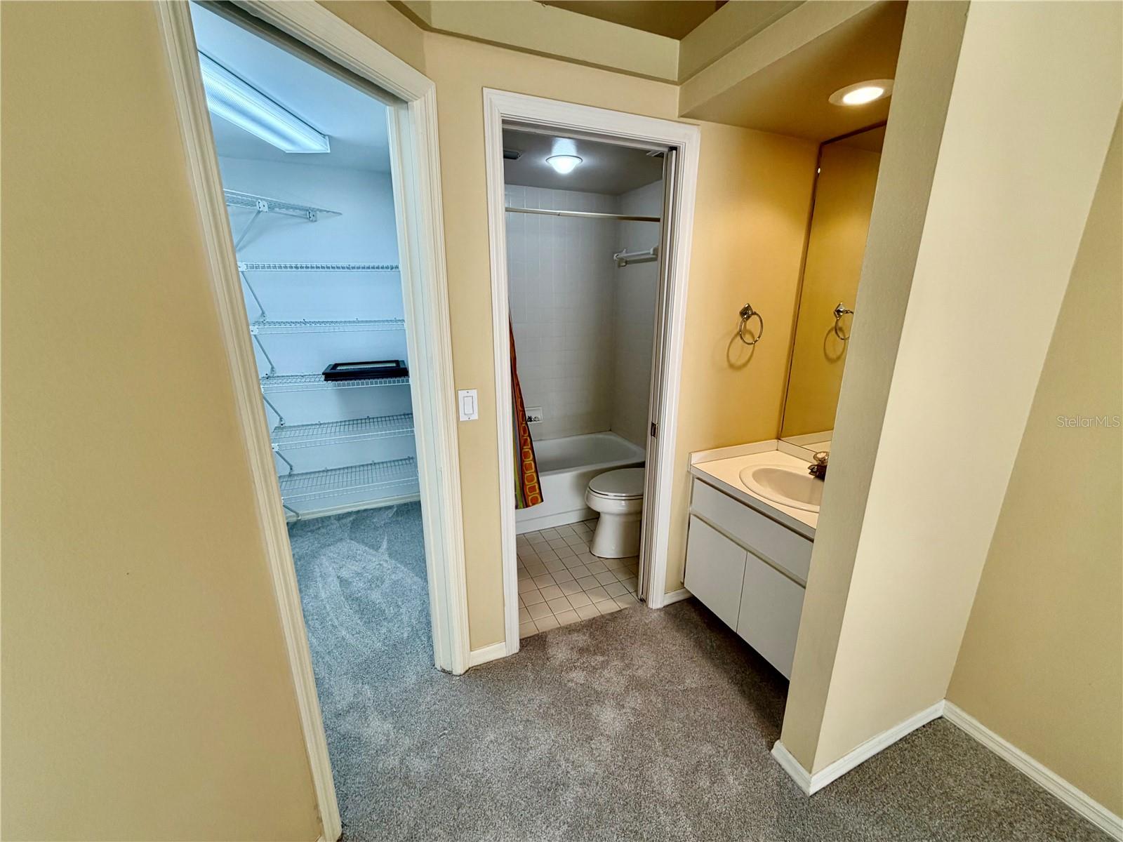 Seminole, Florida, 33777, United States, 4 Bedrooms Bedrooms, ,4 BathroomsBathrooms,Residential,For Sale,1978332