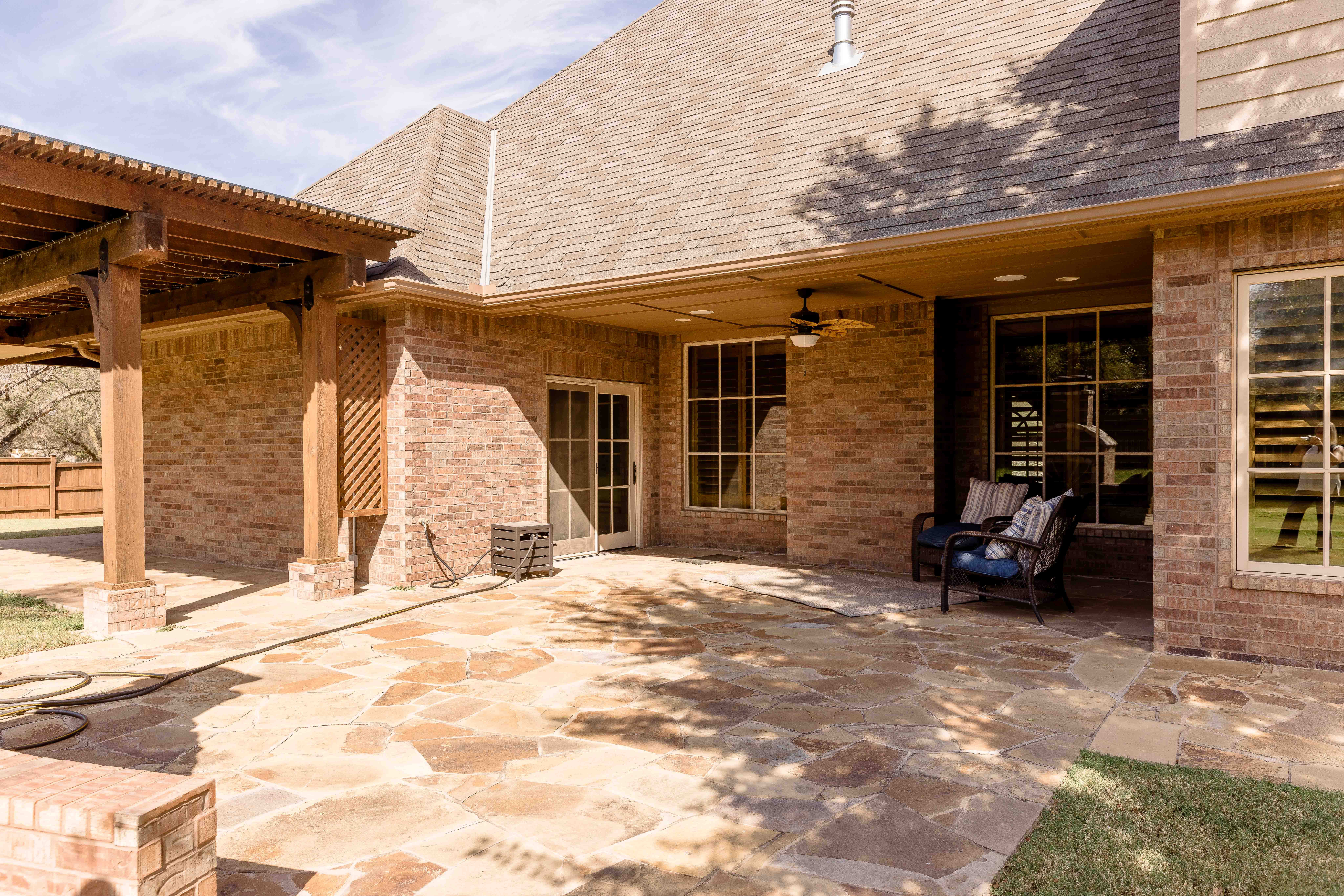 Enid, Oklahoma, 73701, United States, 4 Bedrooms Bedrooms, ,4 BathroomsBathrooms,Residential,For Sale,2006346