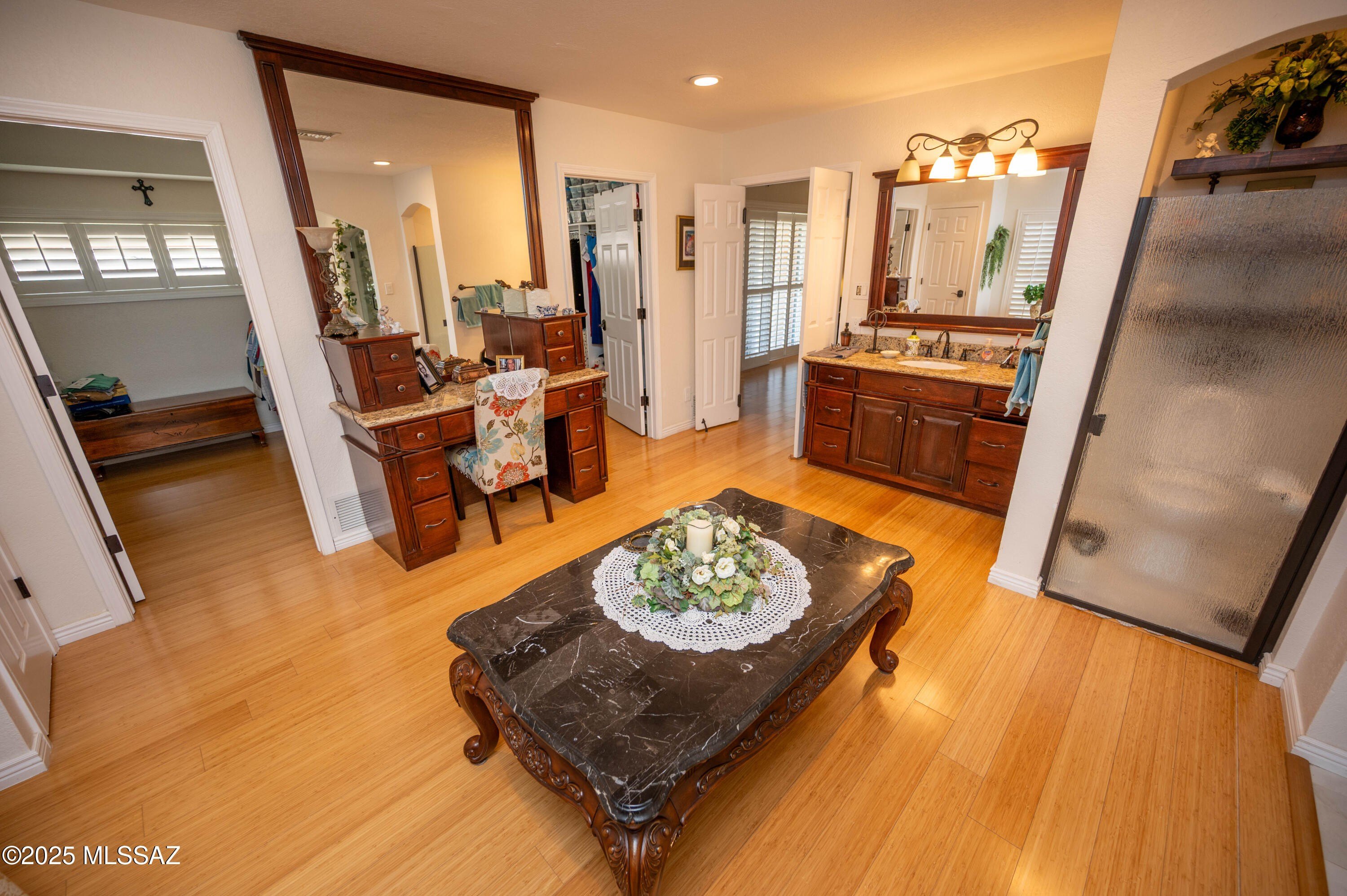 Nogales, Arizona, 85621, United States, 4 Bedrooms Bedrooms, ,4 BathroomsBathrooms,Residential,For Sale,1974525