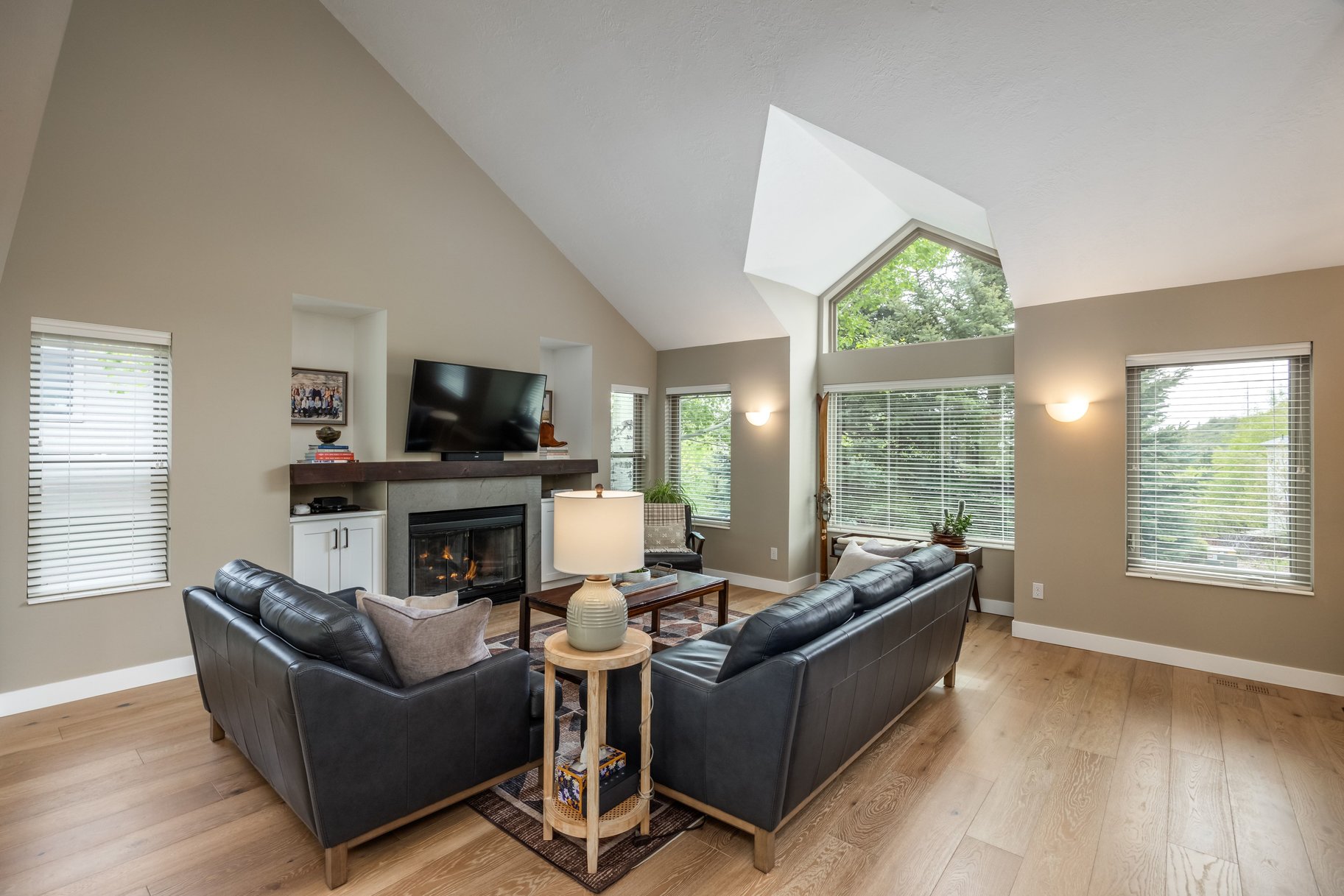  Remodeled Home in the Park City Utah School District - 物件實景