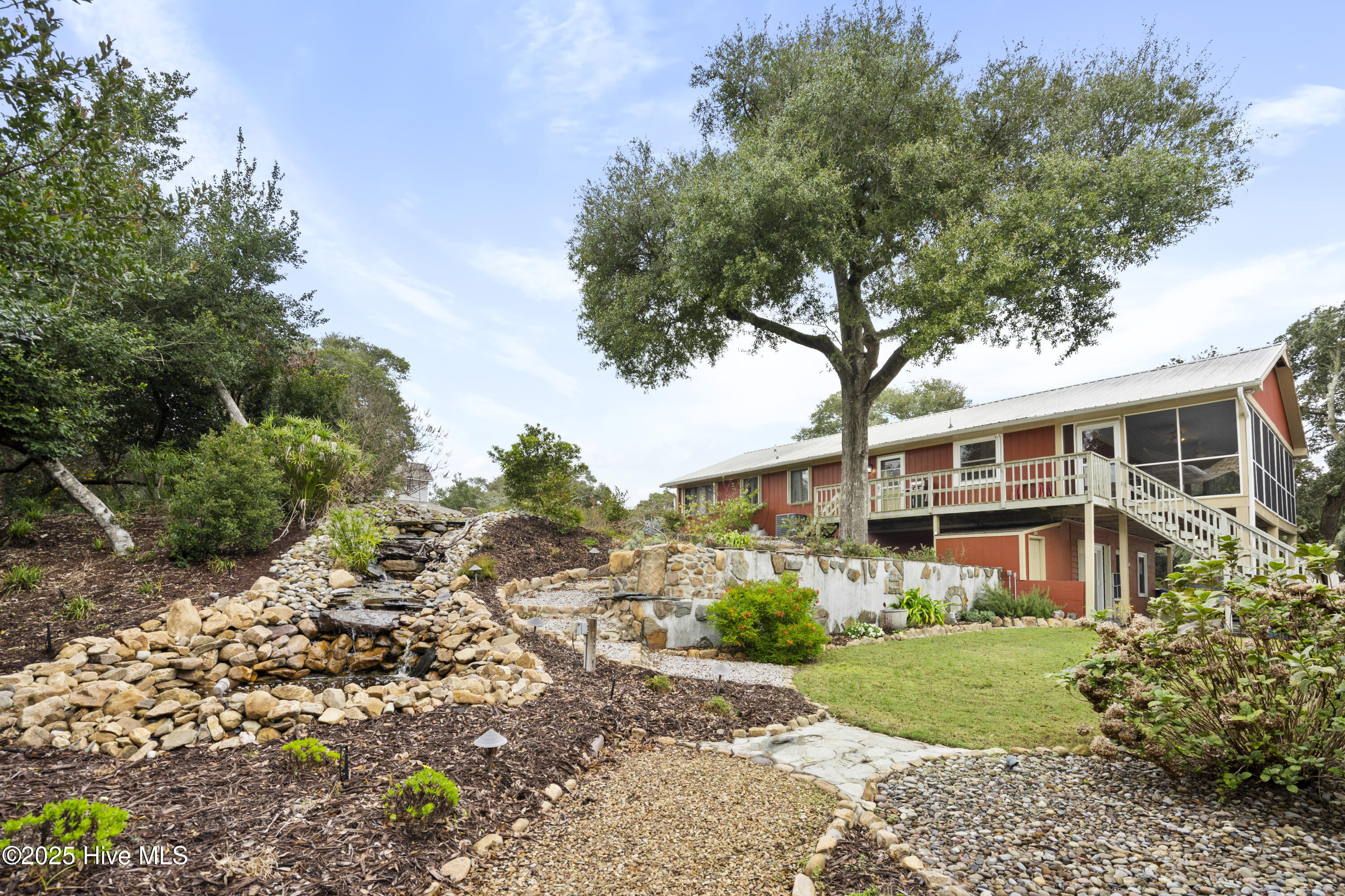 Emerald Isle, North Carolina, 28594, United States, 3 Bedrooms Bedrooms, ,3 BathroomsBathrooms,Residential,For Sale,1991113