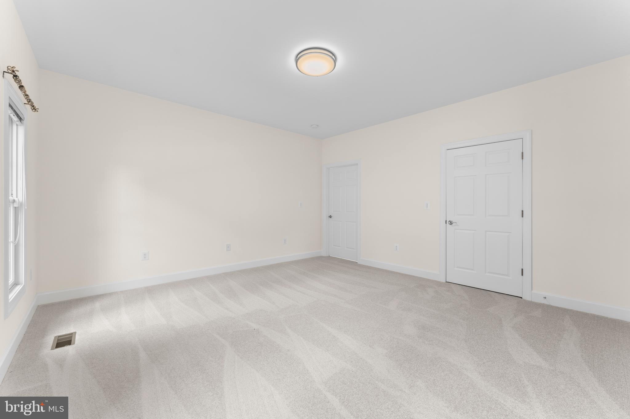 Reva, Virginia, 22735, United States, 4 Bedrooms Bedrooms, ,4 BathroomsBathrooms,Residential,For Sale,1983149