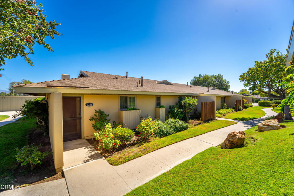 Camarillo, California, 93010, United States, 2 Bedrooms Bedrooms, ,2 BathroomsBathrooms,Residential,For Sale,1931047