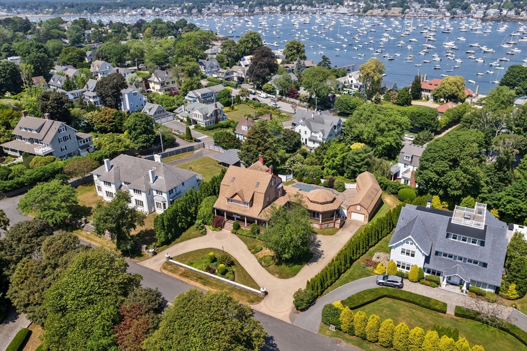Marblehead, Massachusetts, 01945, United States, 7 Bedrooms Bedrooms, ,5 BathroomsBathrooms,Residential,For Sale,1895624