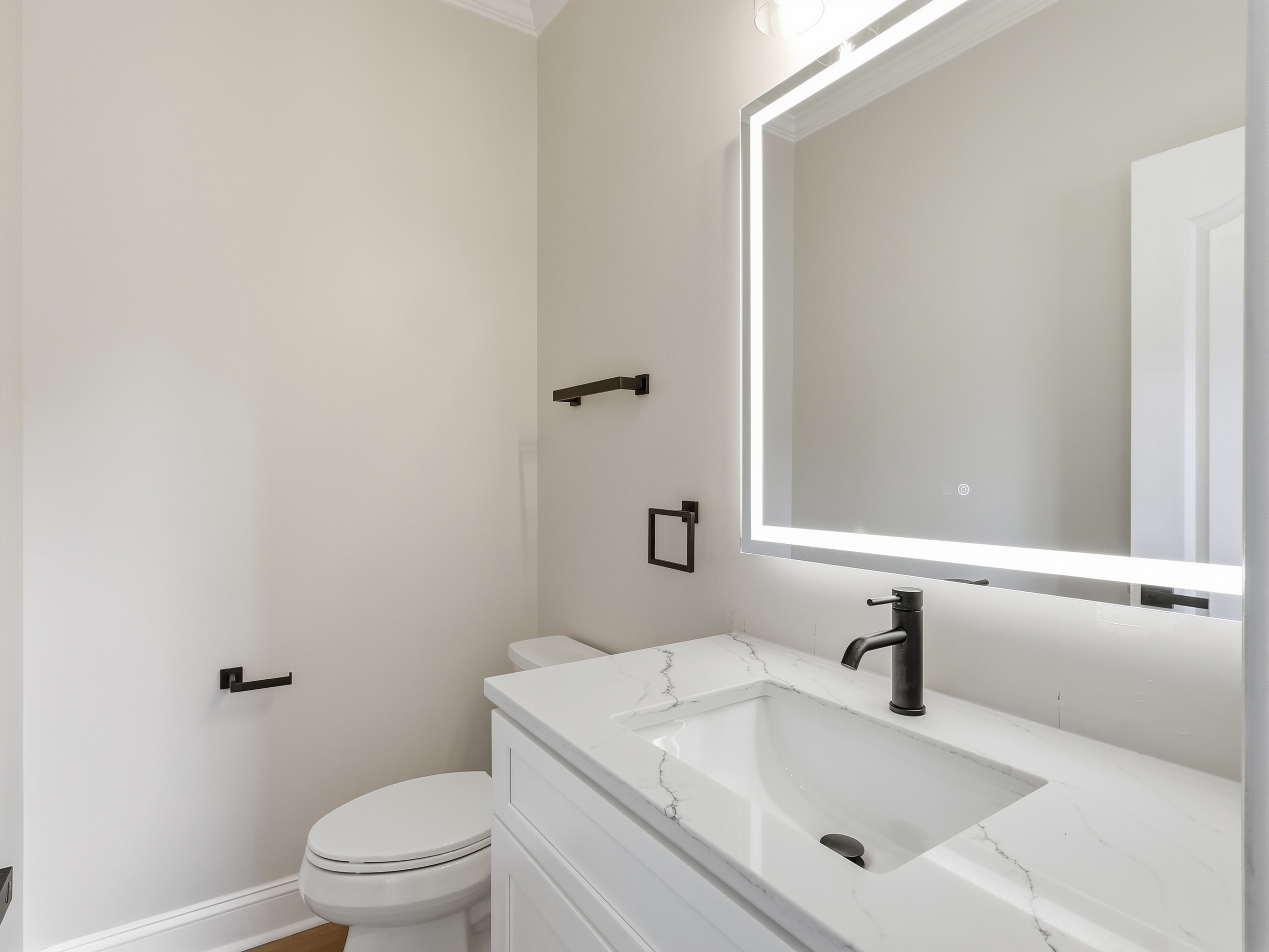  15 Davis Circle Drive, Zebulon, NC 27597 - 物件實景