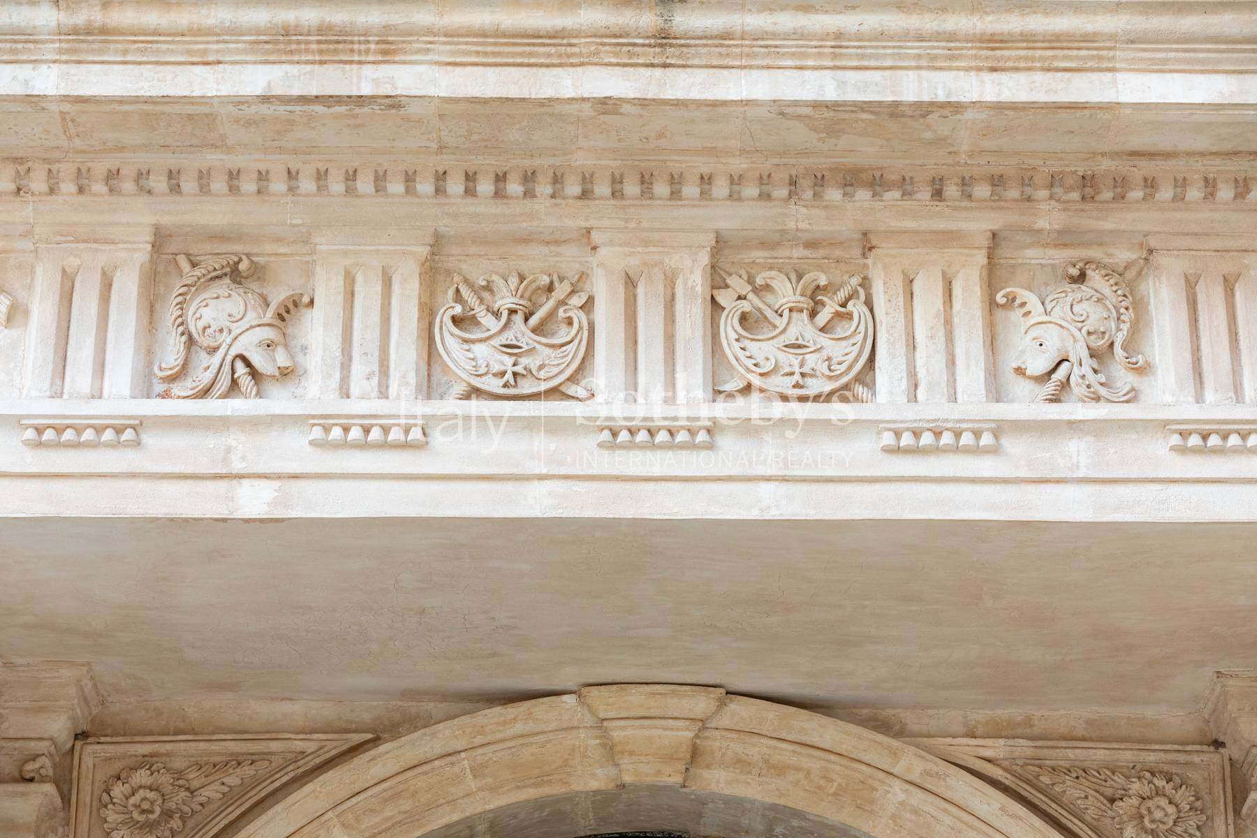  Prestigious Historic Palazzo in the Heart of Scicli - 物件實景