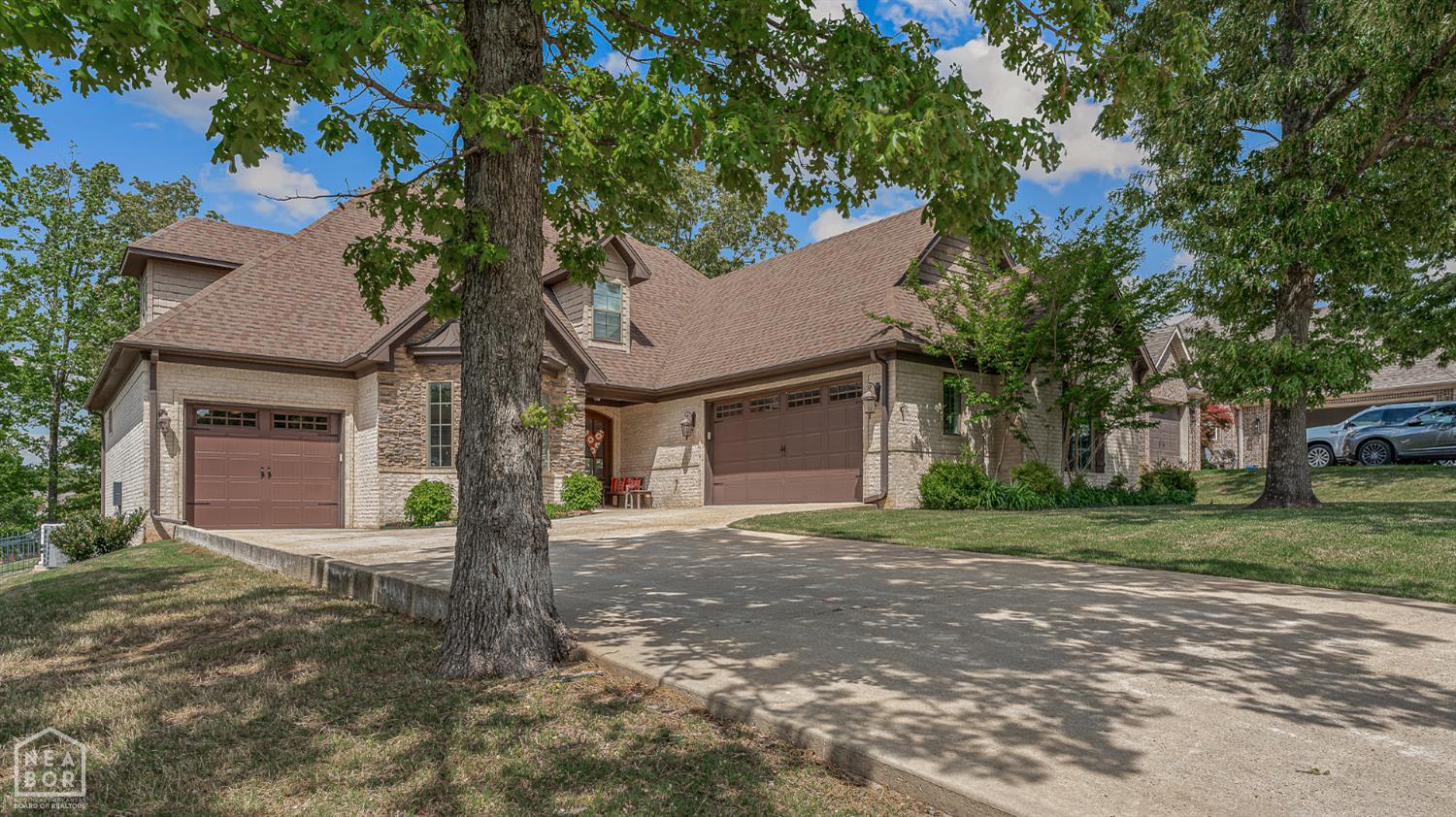 Jonesboro, Arkansas, 72405, United States, 4 Bedrooms Bedrooms, ,4 BathroomsBathrooms,Residential,For Sale,2039868
