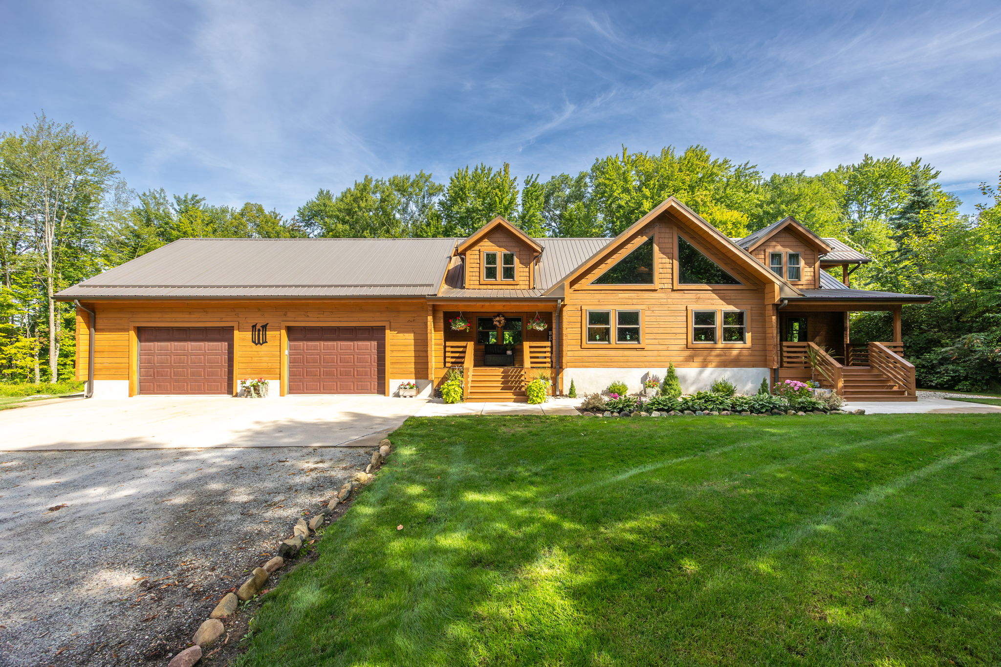 Lakeview, Michigan, 48850, United States, 4 Bedrooms Bedrooms, ,4 BathroomsBathrooms,Residential,For Sale,1943145