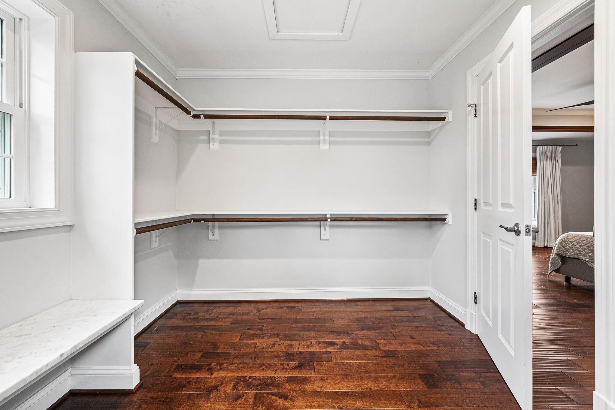 2010 Clark Place, Alexandria, VA, 22308 - 物件實景