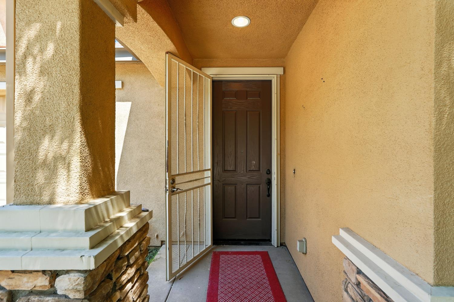 Roseville, California, 95747, United States, 2 Bedrooms Bedrooms, ,2 BathroomsBathrooms,Residential,For Sale,1918071