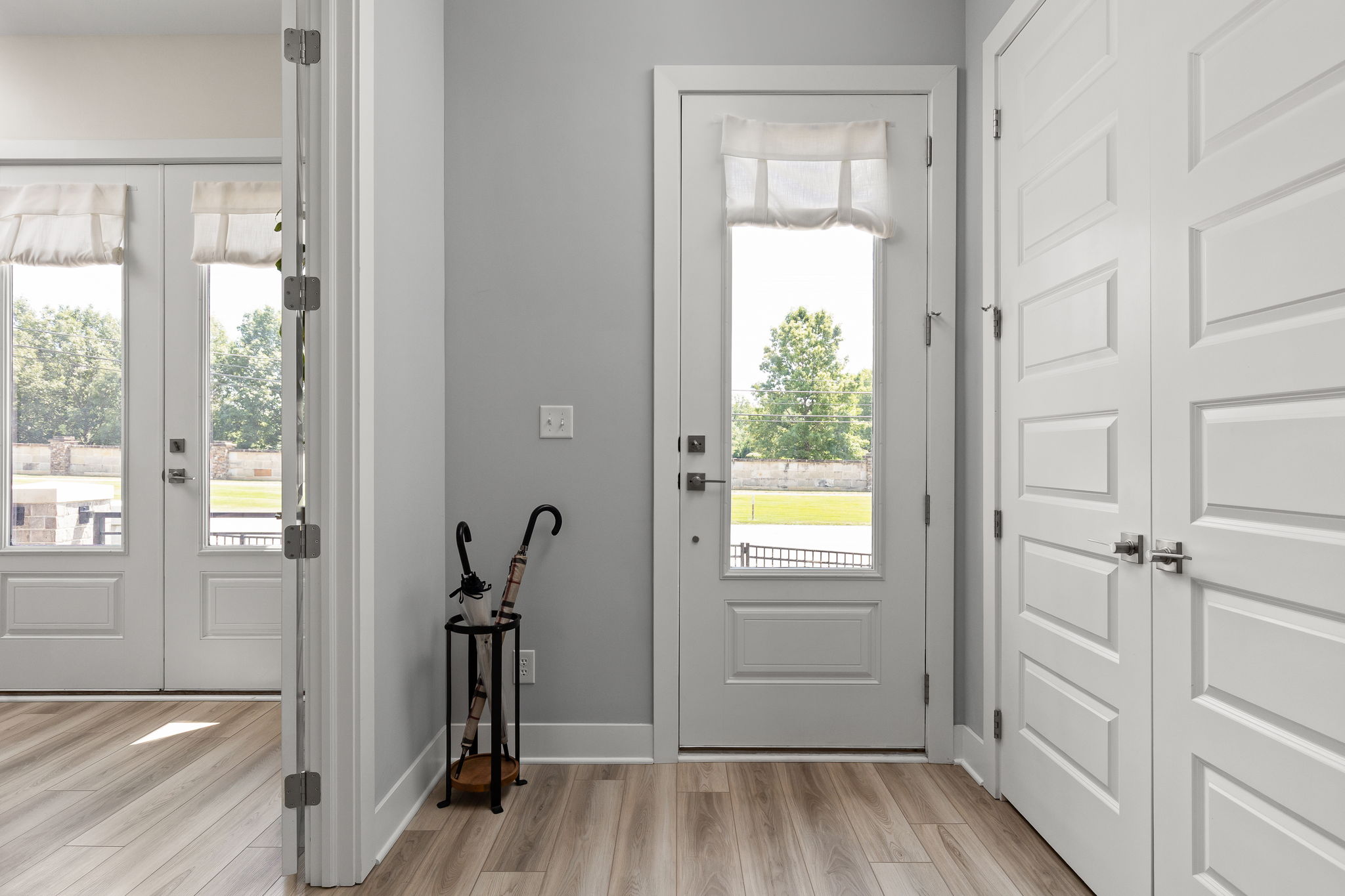  Classic Zionsville 4 Bedroom  Home Filled with Natural Light - 物件實景