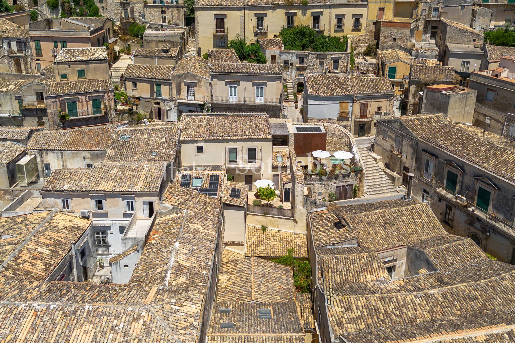  Detached house with swimming pool in the historic center of Modica - 物件實景