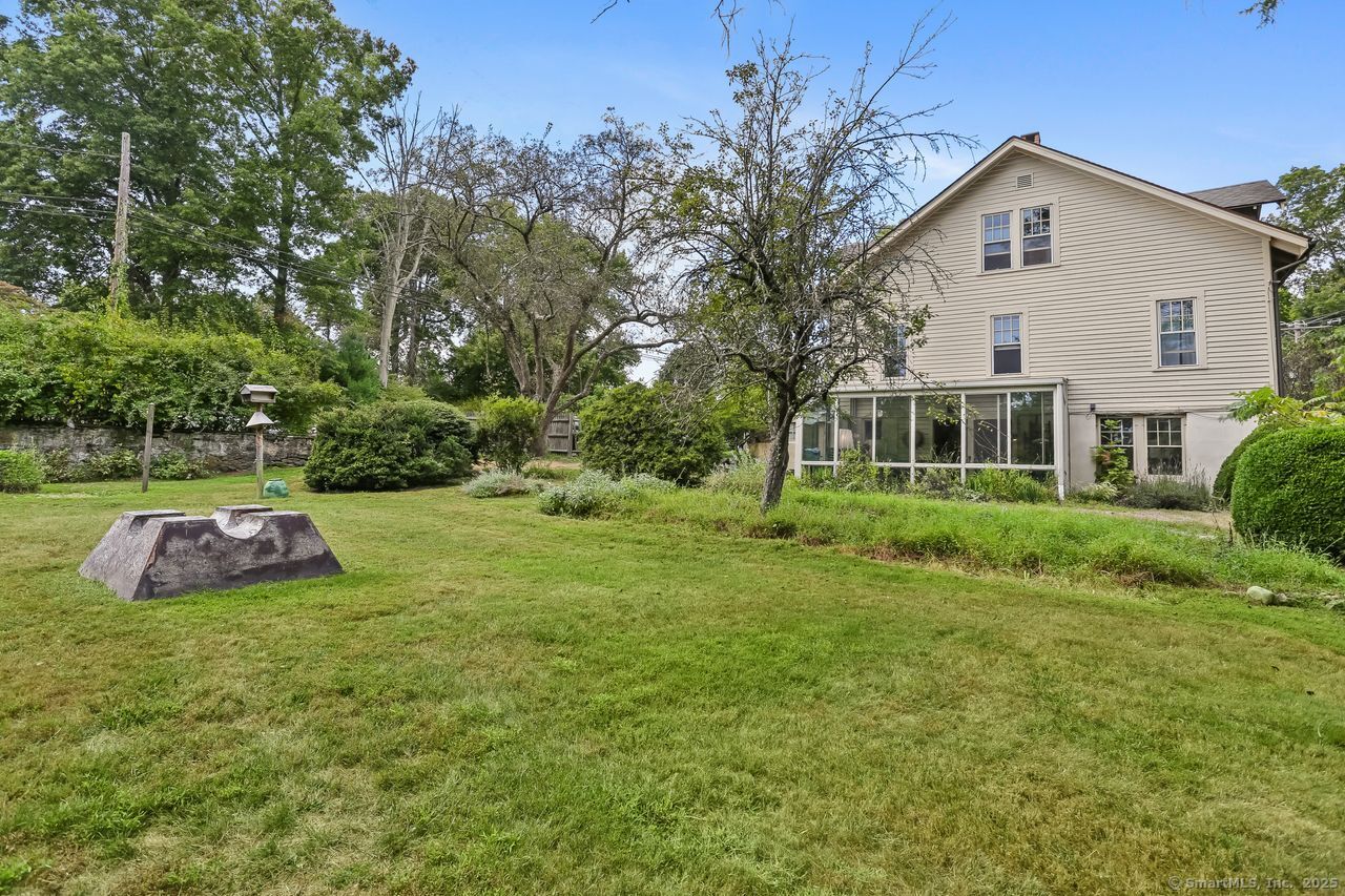 Westport, Connecticut, 06880, United States, 4 Bedrooms Bedrooms, ,3 BathroomsBathrooms,Residential,For Sale,1938739