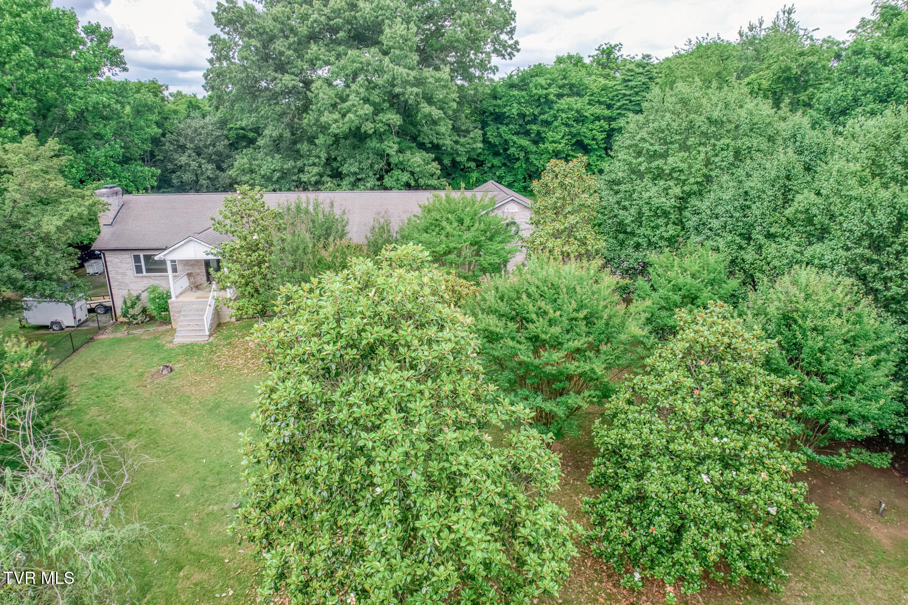 Afton, Tennessee, 37616, United States, 5 Bedrooms Bedrooms, ,3 BathroomsBathrooms,Residential,For Sale,2048467