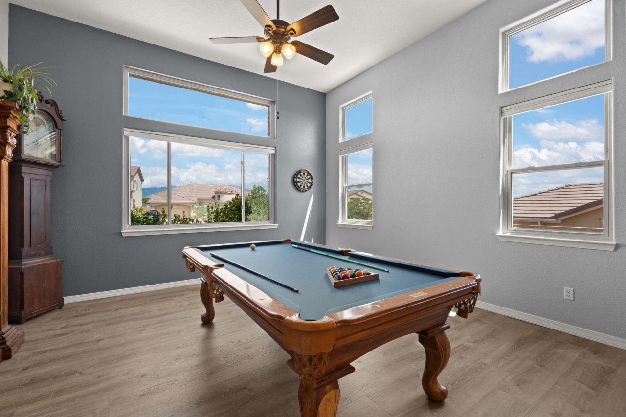 Rio Rancho, New Mexico, 87144, United States, 4 Bedrooms Bedrooms, ,3 BathroomsBathrooms,Residential,For Sale,1906947