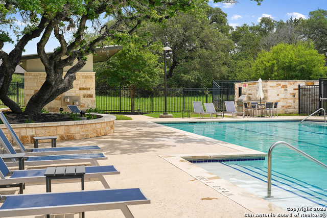 San Antonio, Texas, 78261, United States, 3 Bedrooms Bedrooms, ,4 BathroomsBathrooms,Residential,For Sale,1794798