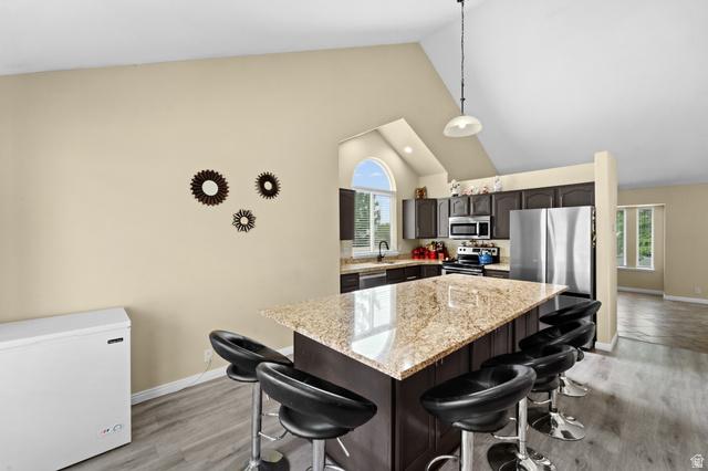 West Jordan, Utah, 84088, United States, 4 Bedrooms Bedrooms, ,3 BathroomsBathrooms,Residential,For Sale,2048230
